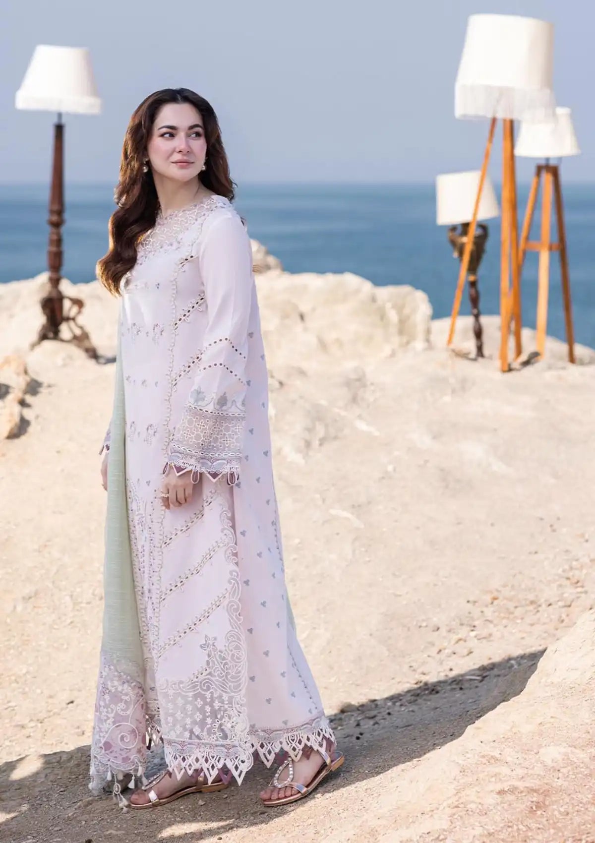 Qalamkar Sahil Kinare Luxury Lawn'24 FP-08 Nia - Mohsin Saeed Fabrics