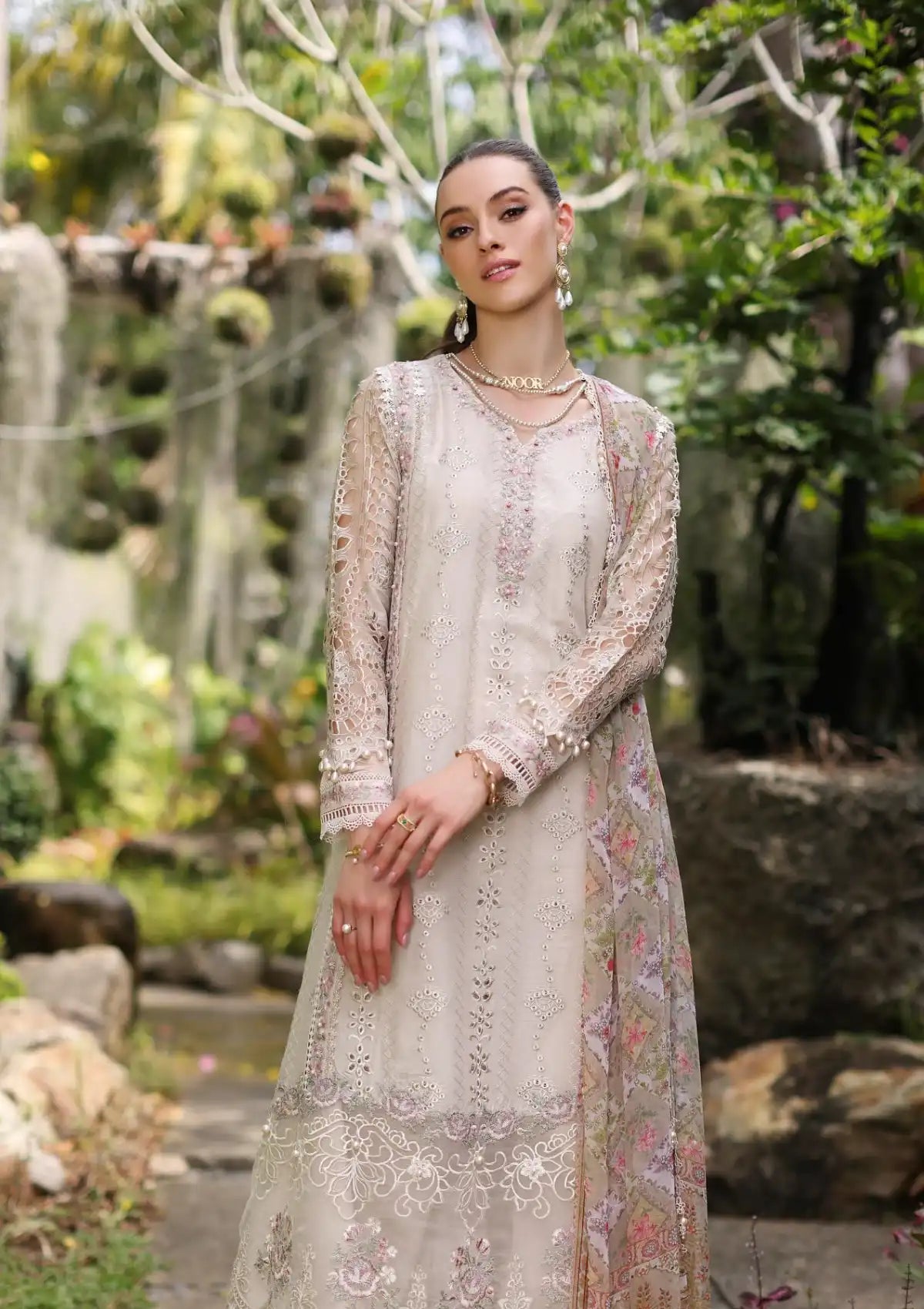 Noor Luxury Chikankari Lawn'24 D-03B - Mohsin Saeed Fabrics