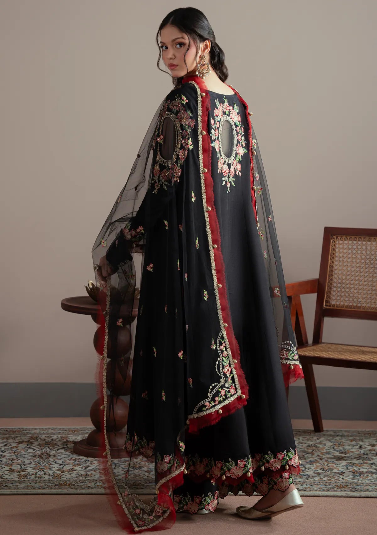 mohsin-saeed-fabrics-designer-daily-wear-formal-and-wedding-suits-within-budget-This-product-is-from-fabiha-fatima-elvin-formal-pret25-d-05-nyra-is-available-on-Mohsin-saeed-fabrics-website.