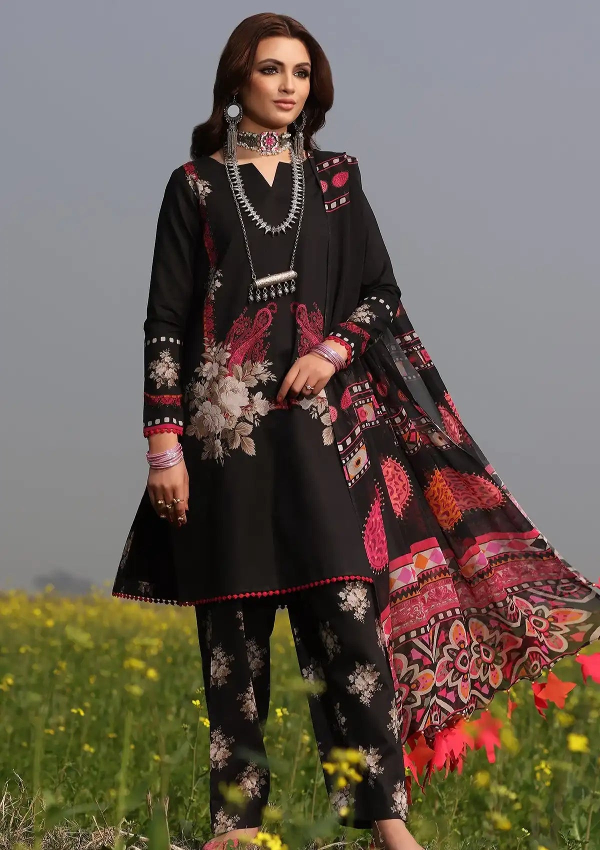 Charizma Signature Prints Lawn'24 SP4-01 - Mohsin Saeed Fabrics
