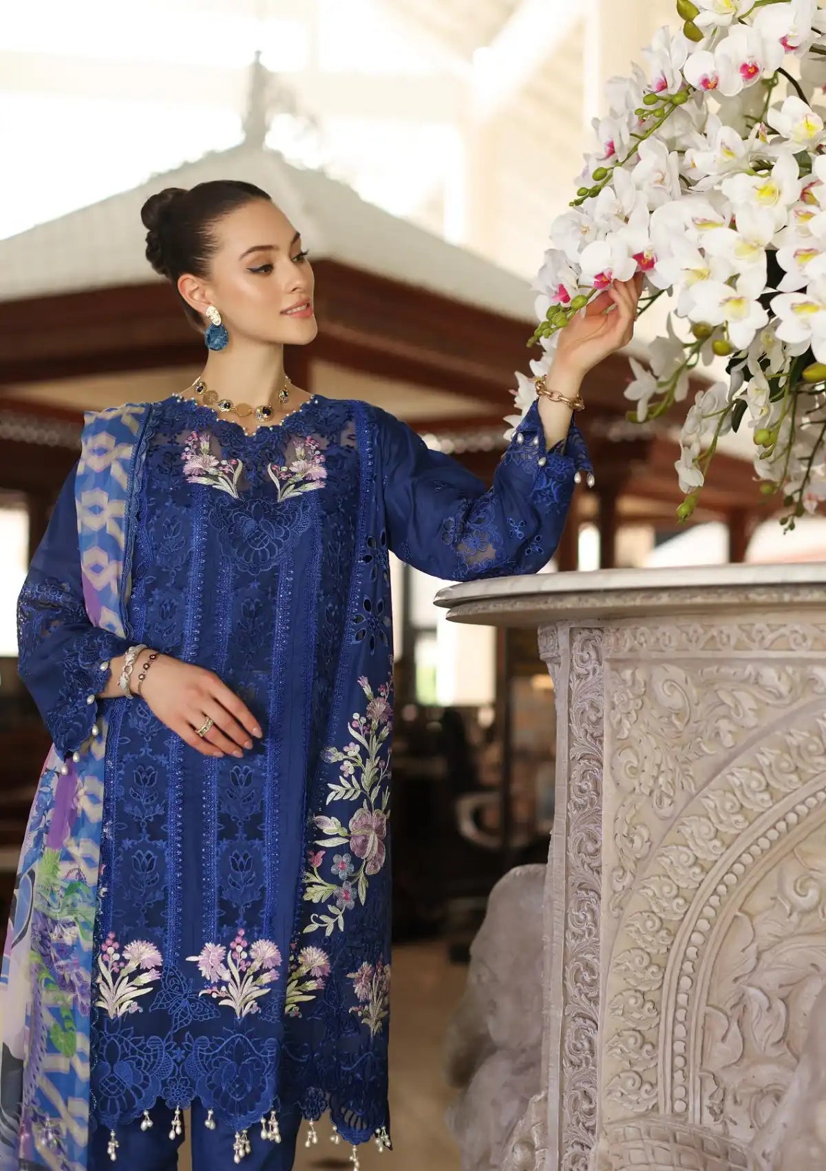 Noor Luxury Chikankari Lawn'24 D-10B - Mohsin Saeed Fabrics