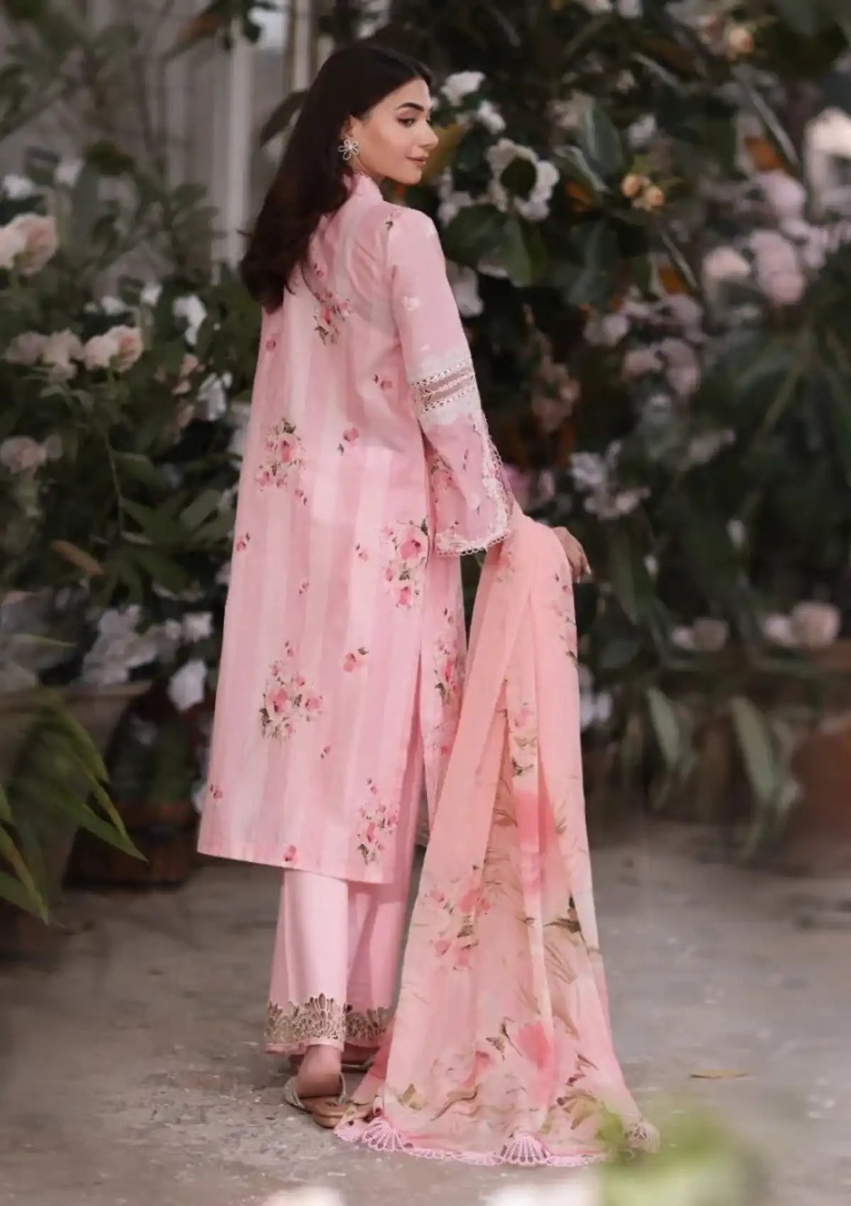 Manara Vintage Flora Lawn'24 SS-10 SIENNA - Mohsin Saeed Fabrics
