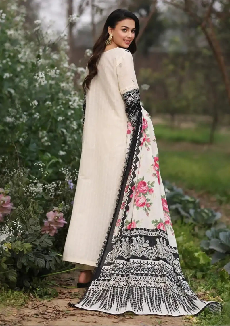 Manara Vintage Flora Lawn'24 SS-11 SOLAINA - Mohsin Saeed Fabrics