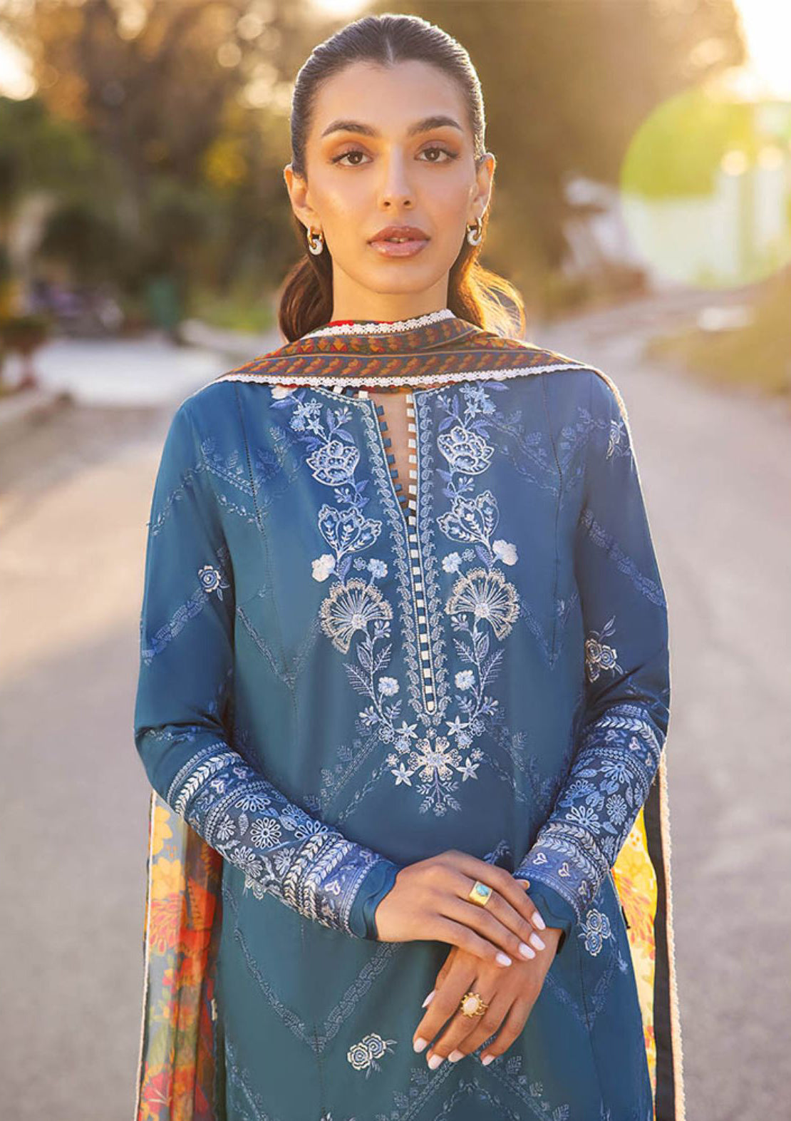 Zaha Lawn'24 ZL-05B (EIRA) - Mohsin Saeed Fabrics