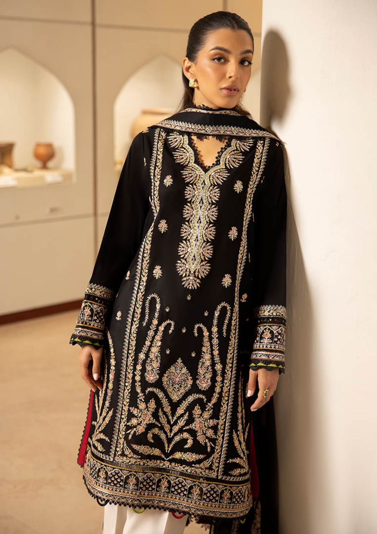 Zaha Lawn'24 ZL-09B (ELANIA)