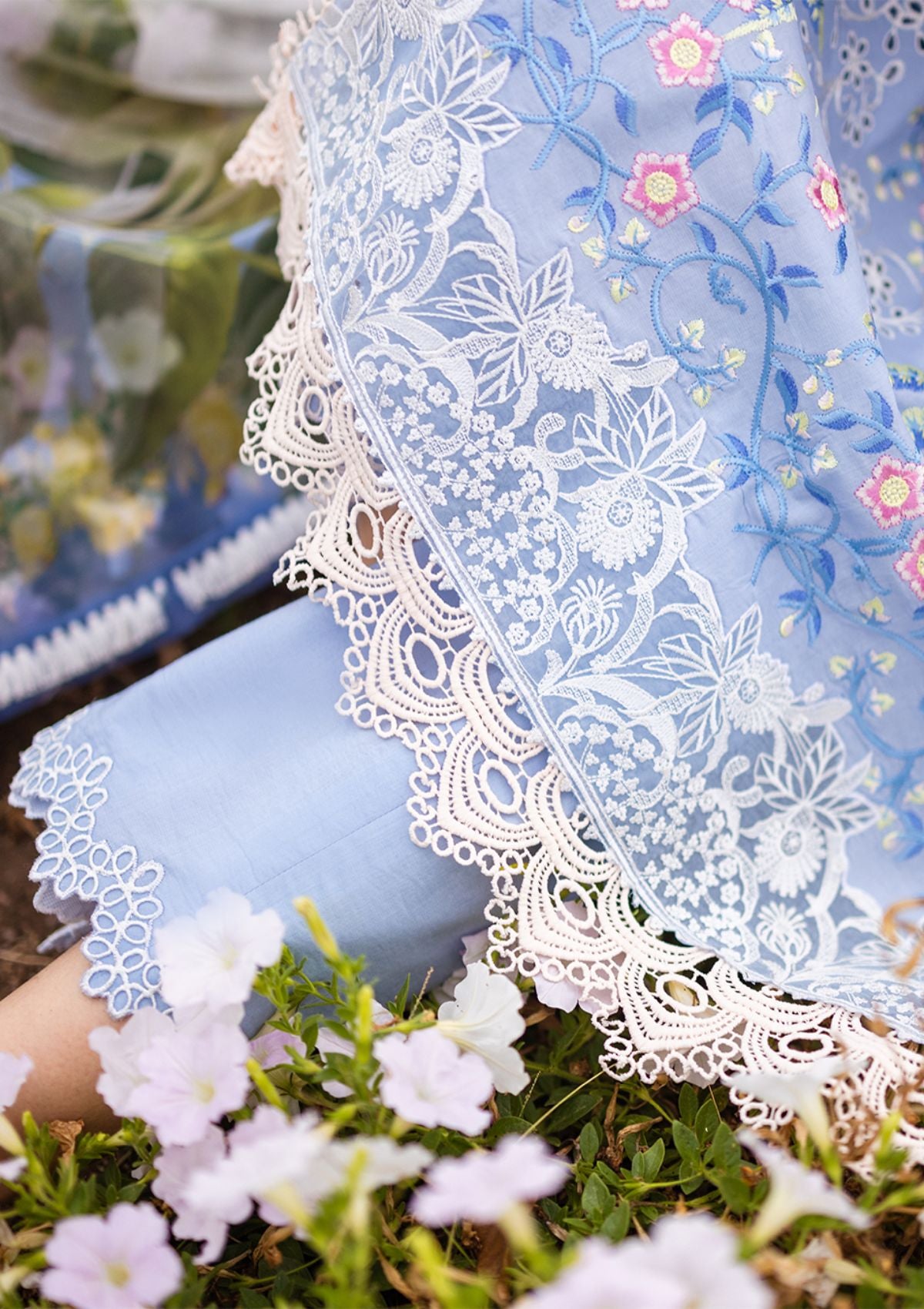 Mushq Hemline The Secret Garden'24 D-08A MYOSOTIS - Mohsin Saeed Fabrics