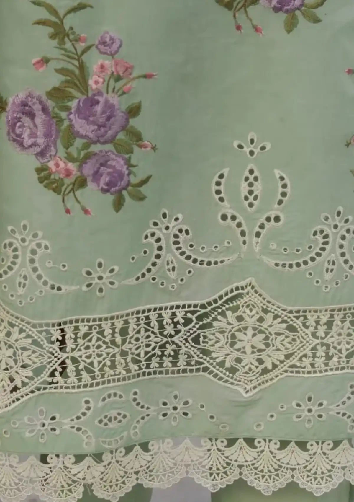Manara Luxury Lawn'24 ML-03 AMALIA - Mohsin Saeed Fabrics