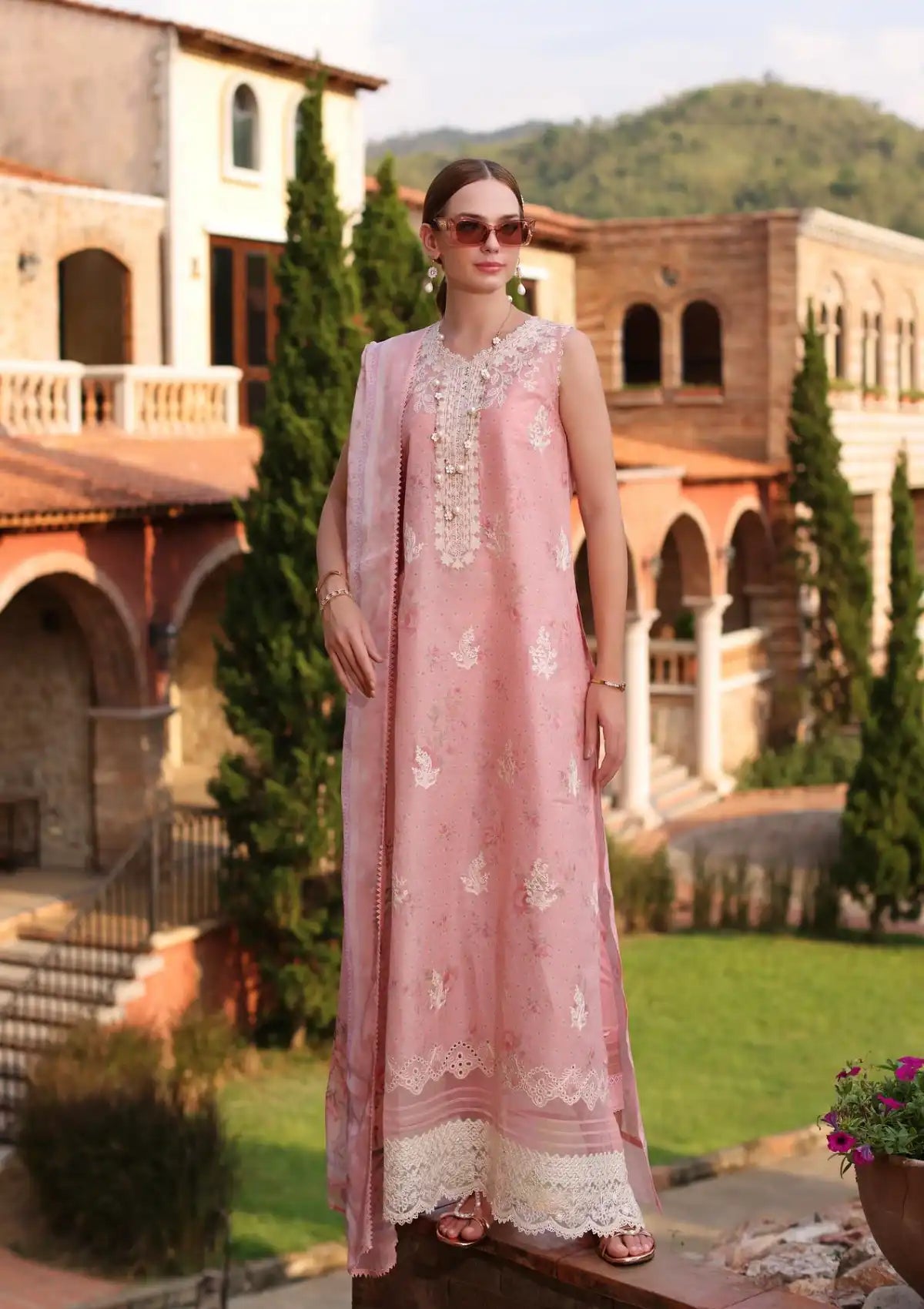 Noor by Saadia Asad Eid Luxe Printkari'24 D-07