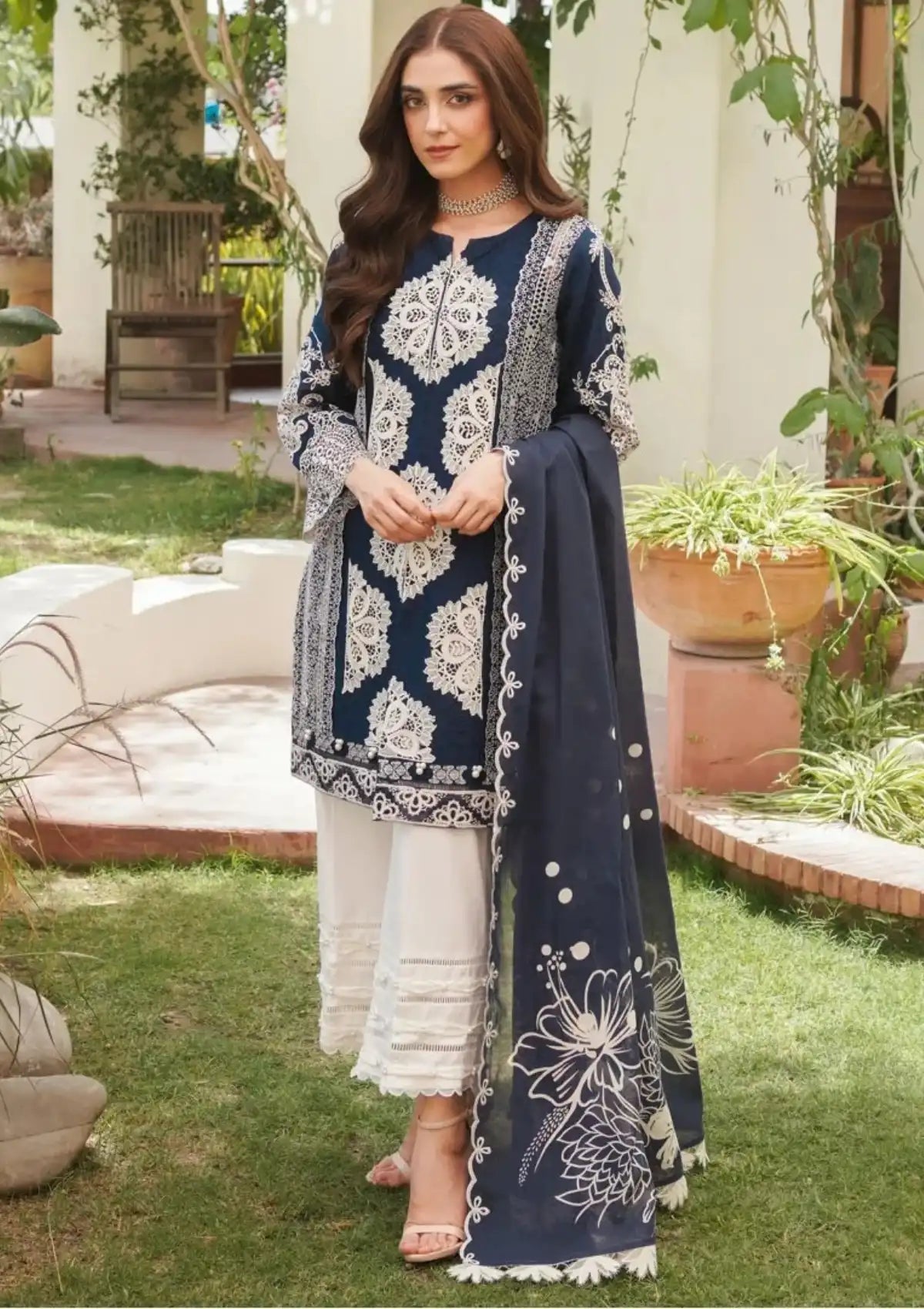 Manara Luxury Lawn'24 ML-01 SAPPHIRE - Mohsin Saeed Fabrics