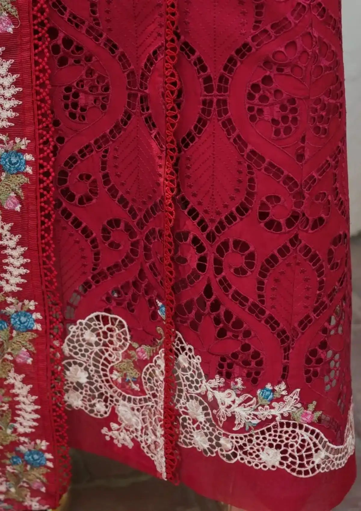 Manara Luxury Lawn'24 ML-06 MAHAY - Mohsin Saeed Fabrics