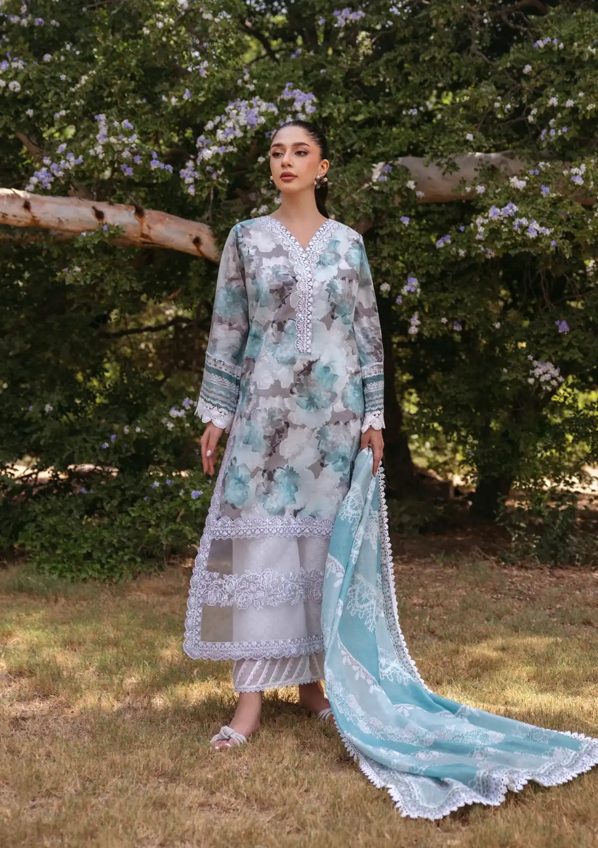 Tahra By Zainab Chottani Lawn'24 D-03A-ZINNIA - Mohsin Saeed Fabrics