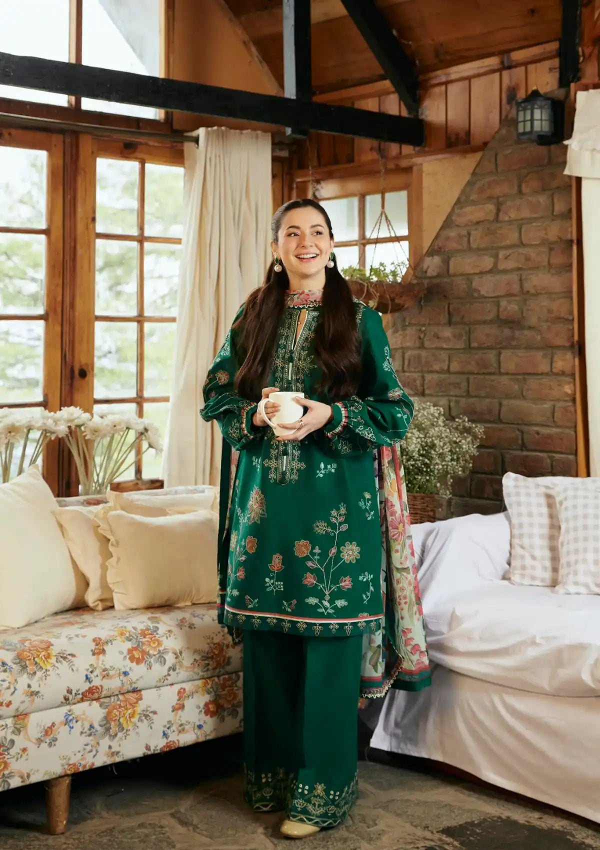 Coco By Zara Shahjahan Lawn'24 Vol-02 D-09A-ZAIRA - Mohsin Saeed Fabrics