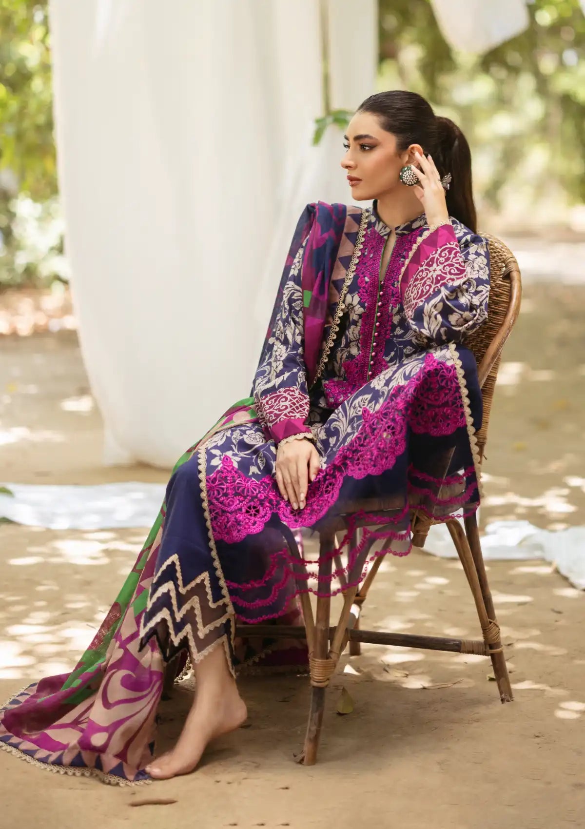 Tahra By Zainab Chottani Lawn'24 D-07B-TAMARA - Mohsin Saeed Fabrics