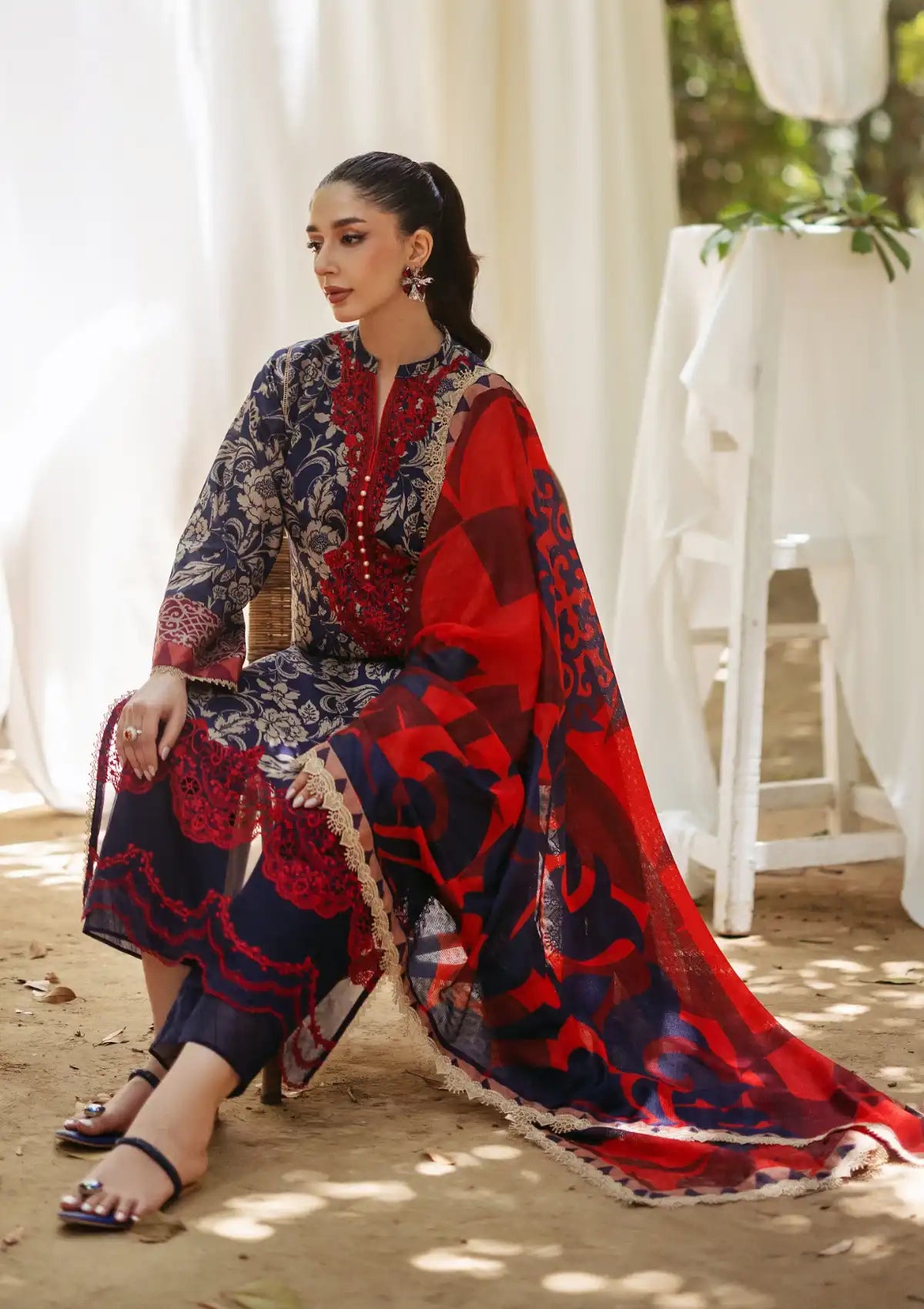 Tahra By Zainab Chottani Lawn'24 D-07A-TAMARA - Mohsin Saeed Fabrics