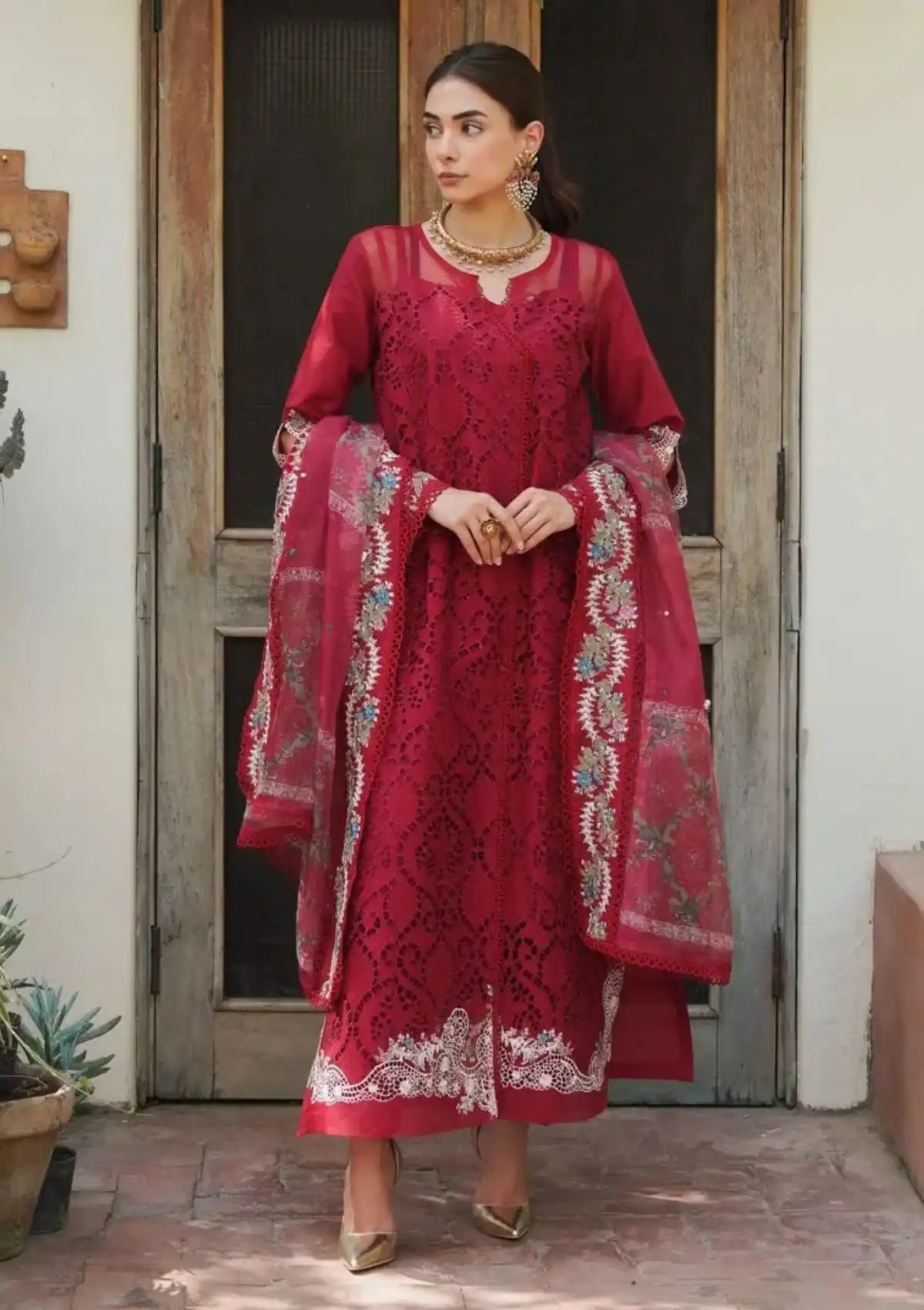 Manara Luxury Lawn'24 ML-06 MAHAY - Mohsin Saeed Fabrics