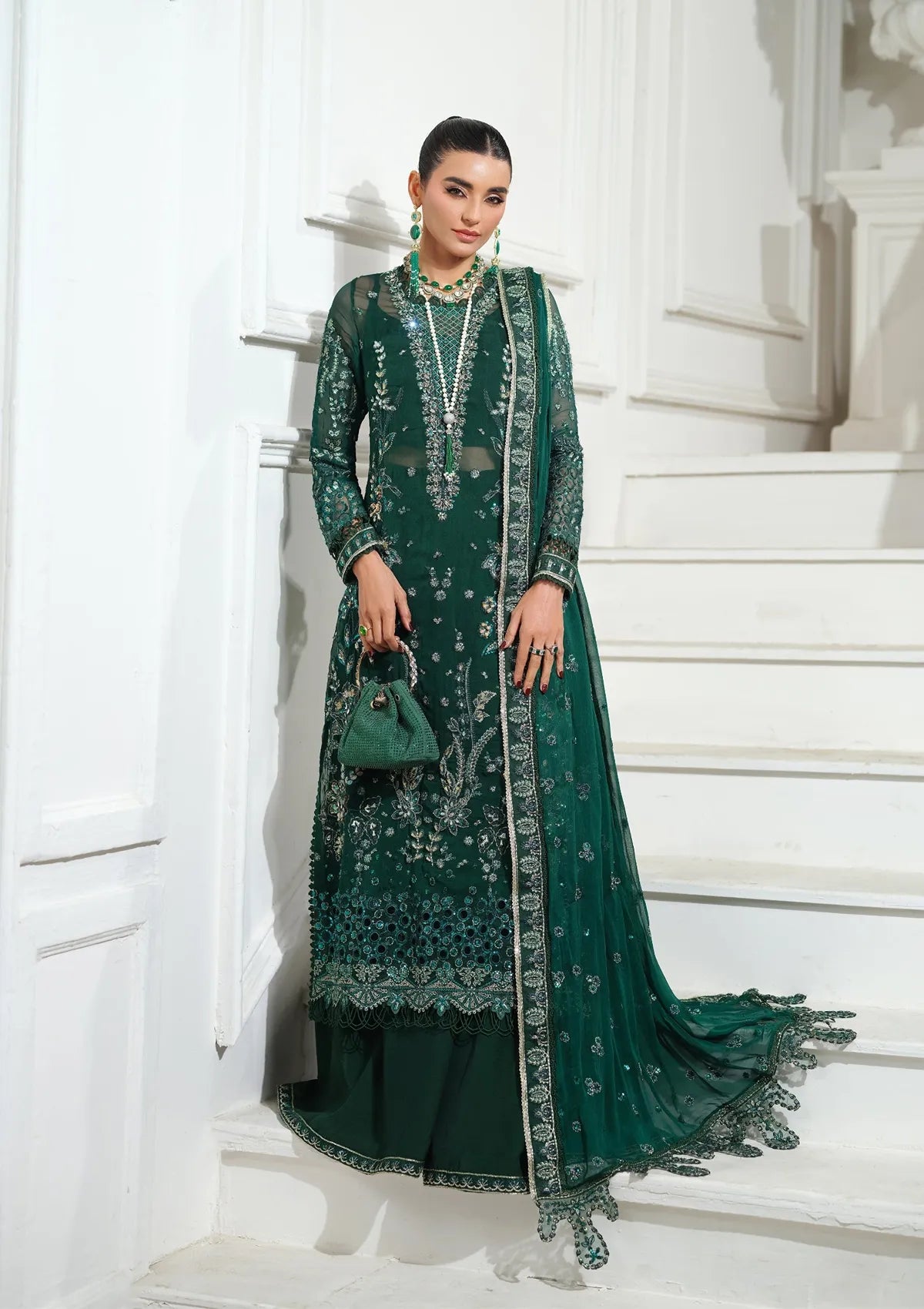 Maryam Hussain Meer Luxury Chiffon'26 D-06 Juhi