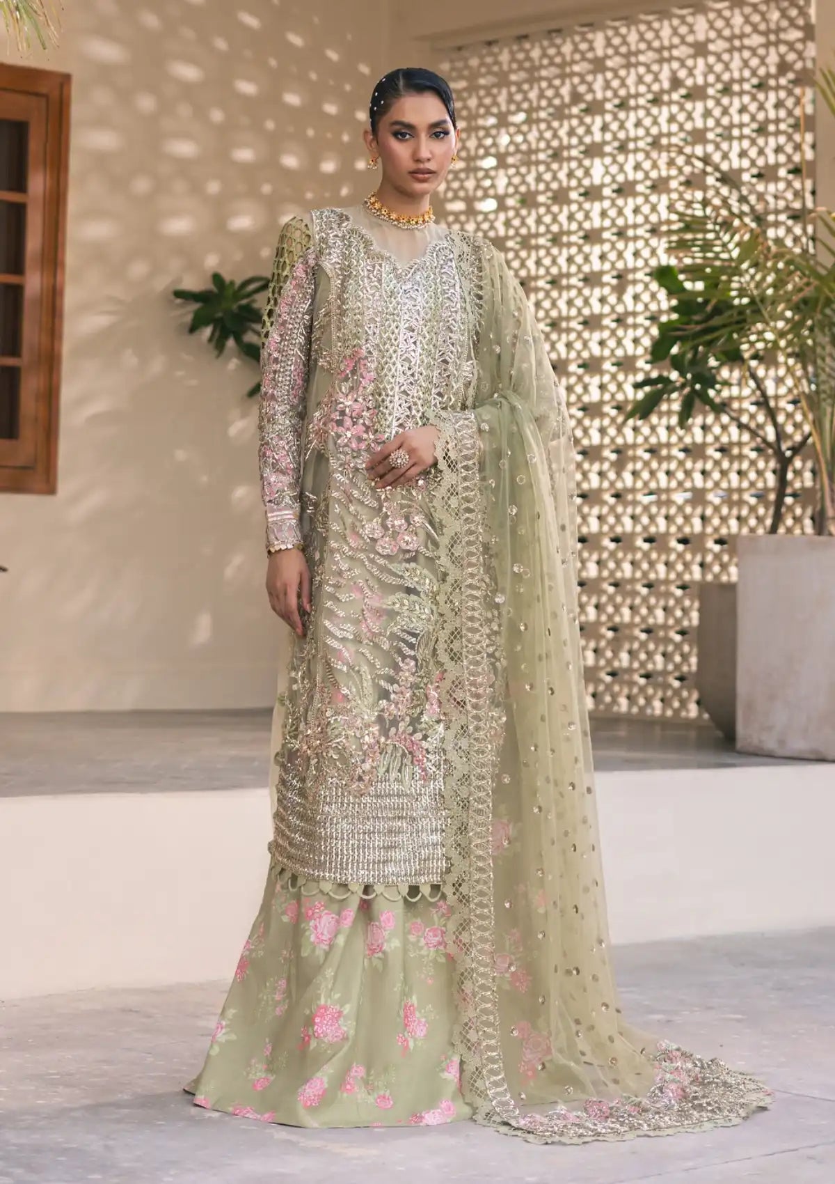 Maryam Hussain Marwa Luxury Formals'24 D-01 MUSKAN