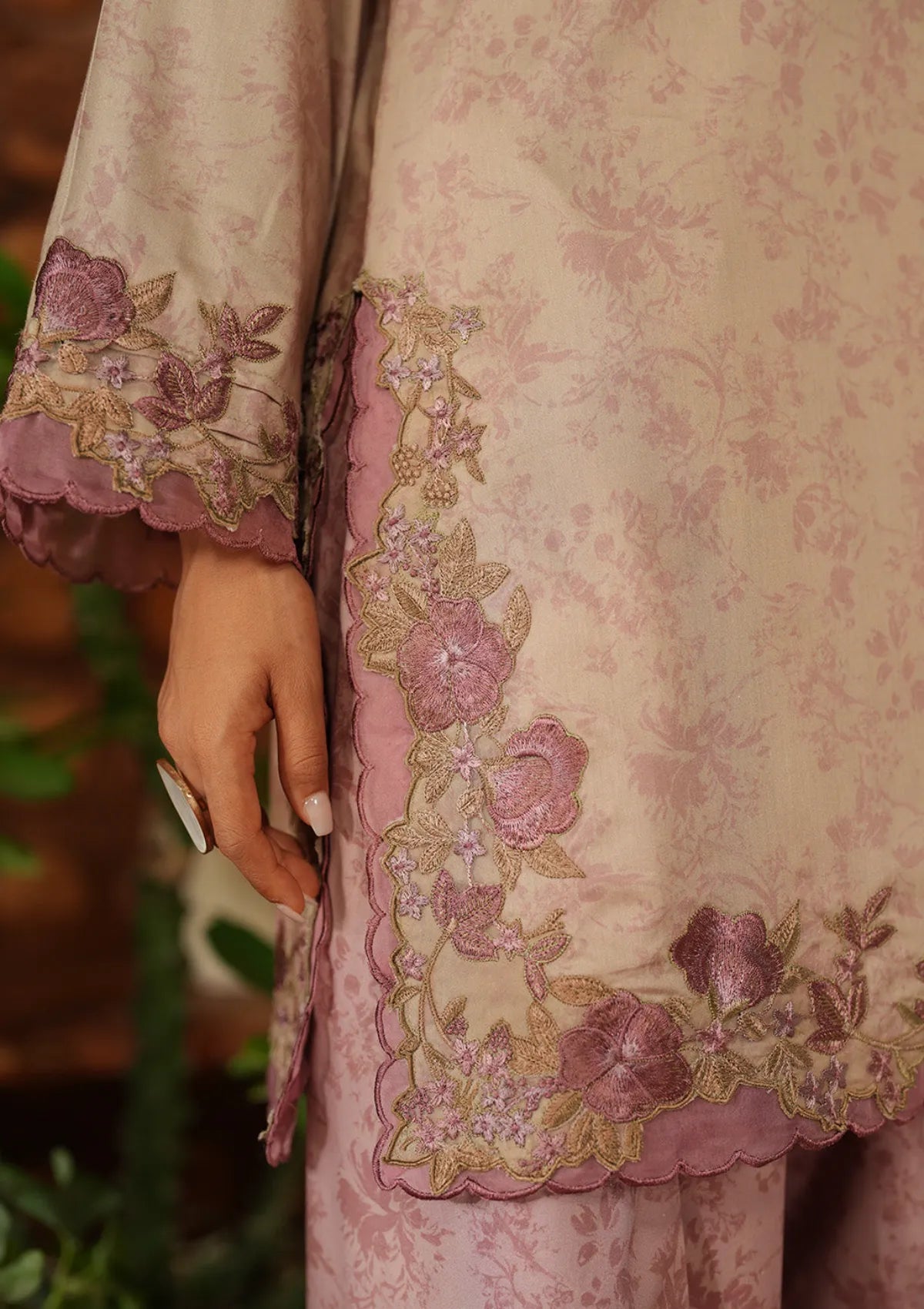 Iznik Pre-Fall'25 IPF-09