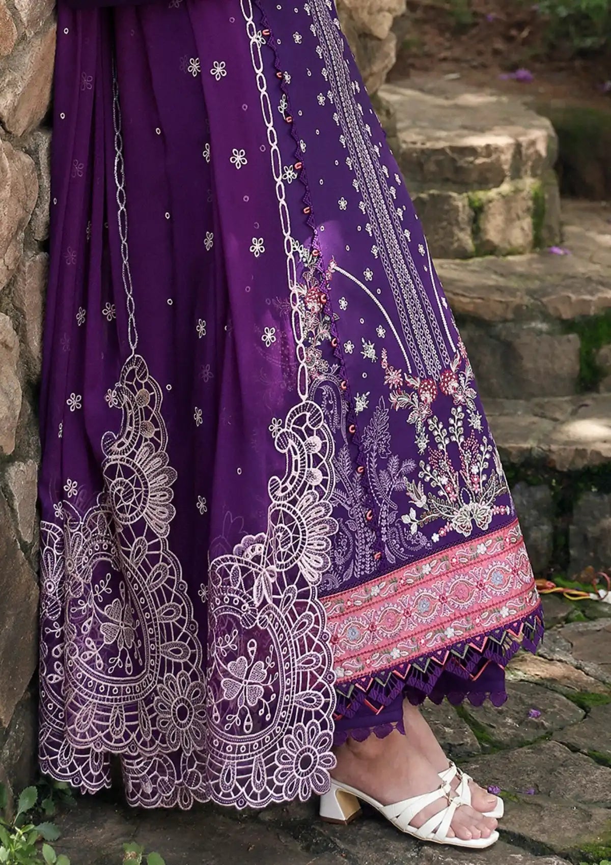 Qalamkar Qlinekari Linen'24 LM-15 EIMERA
