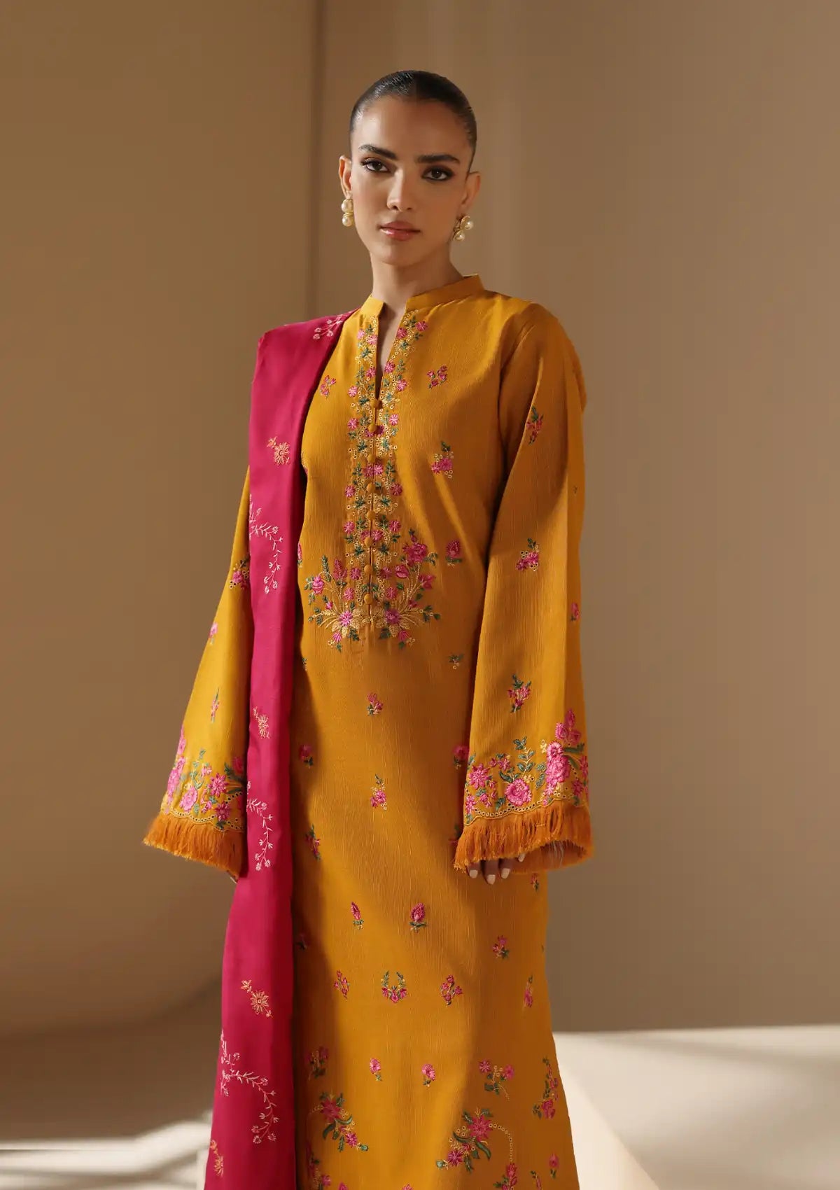 Rajbari Nissa Emb Shawl Edit'24 D-12