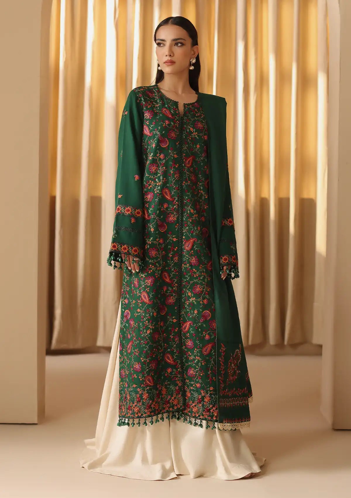 Rajbari Nissa Emb Shawl Edit'24 D-03