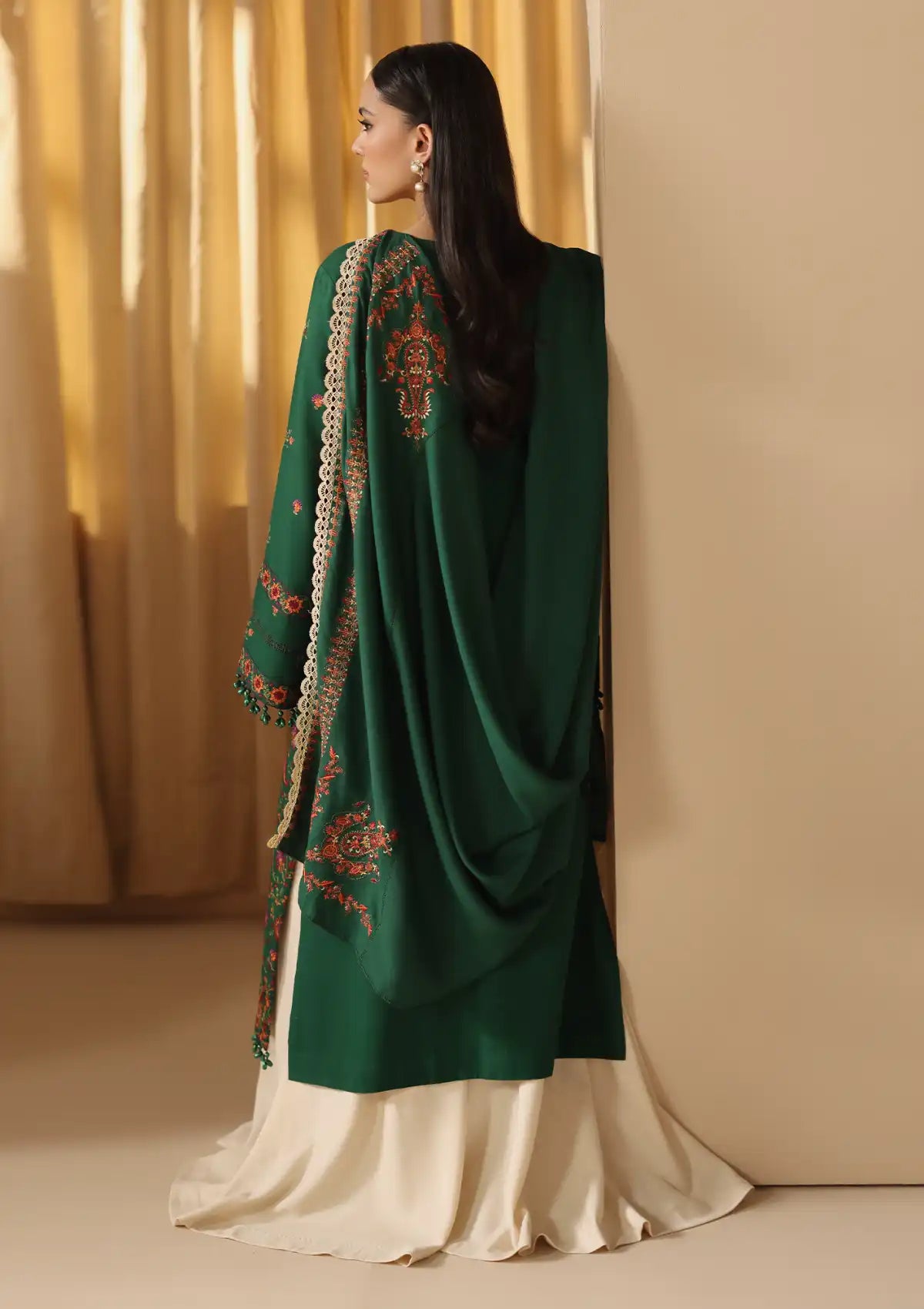 Rajbari Nissa Emb Shawl Edit'24 D-03