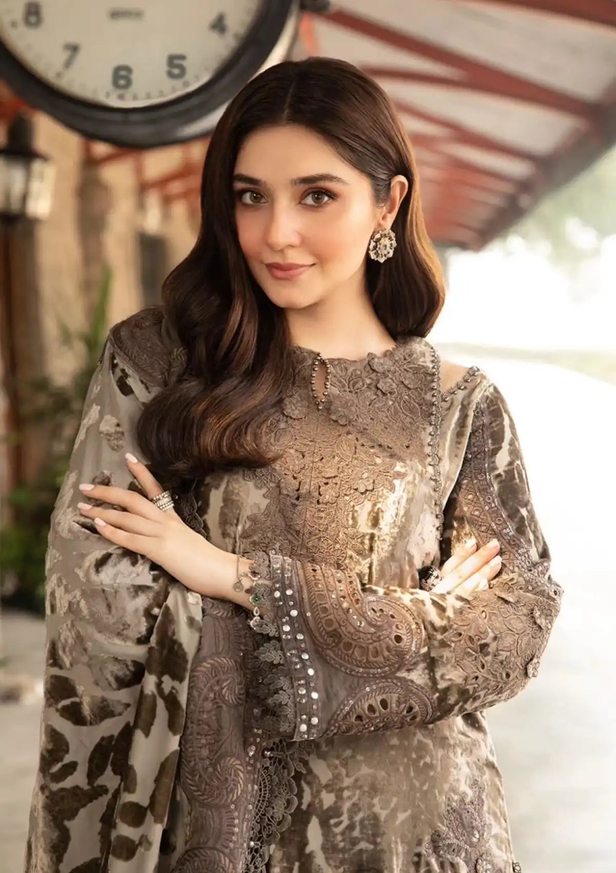 Maria.B Winter Luxe'24 D-01