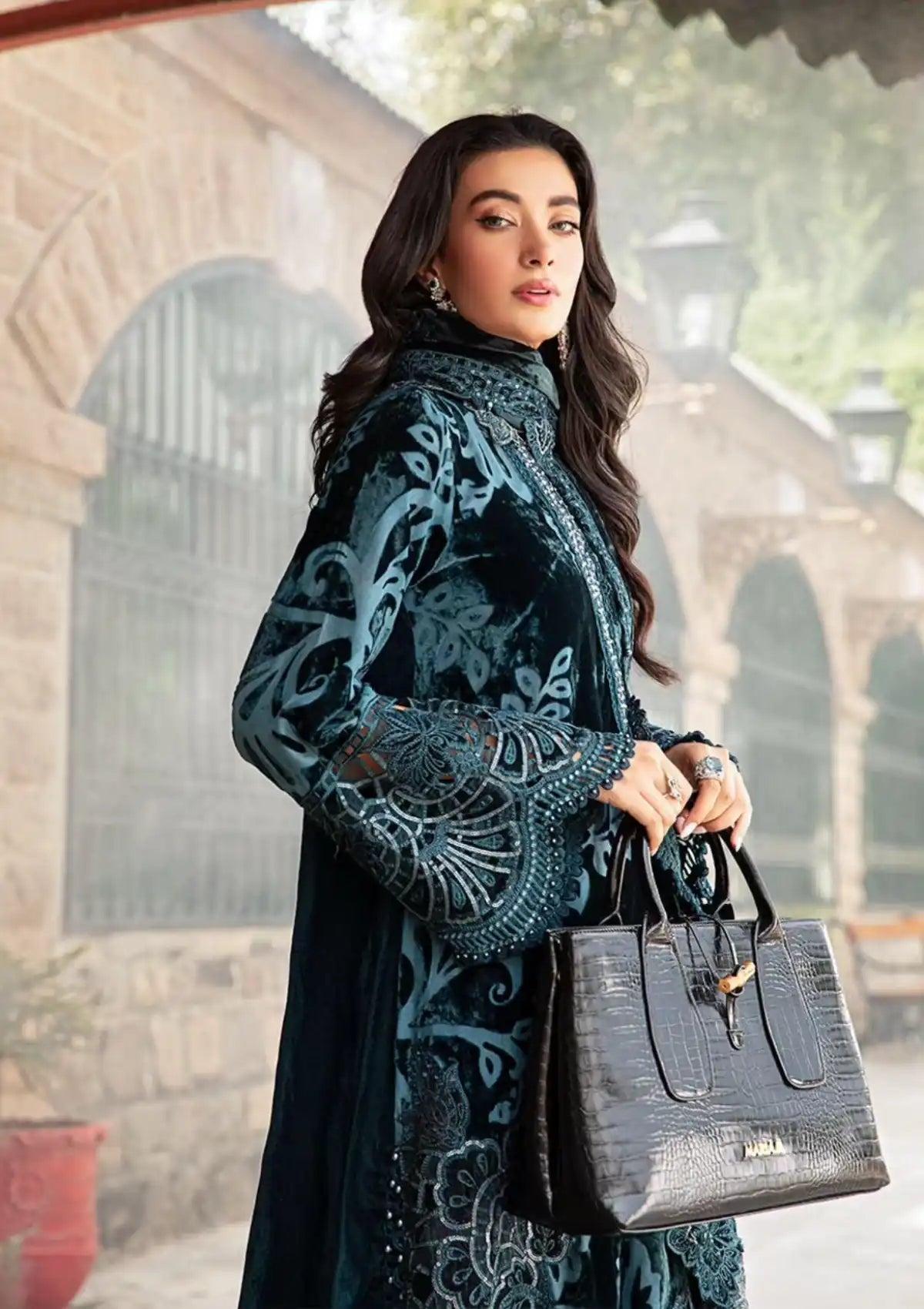 Maria.B Winter Luxe'24 D-03