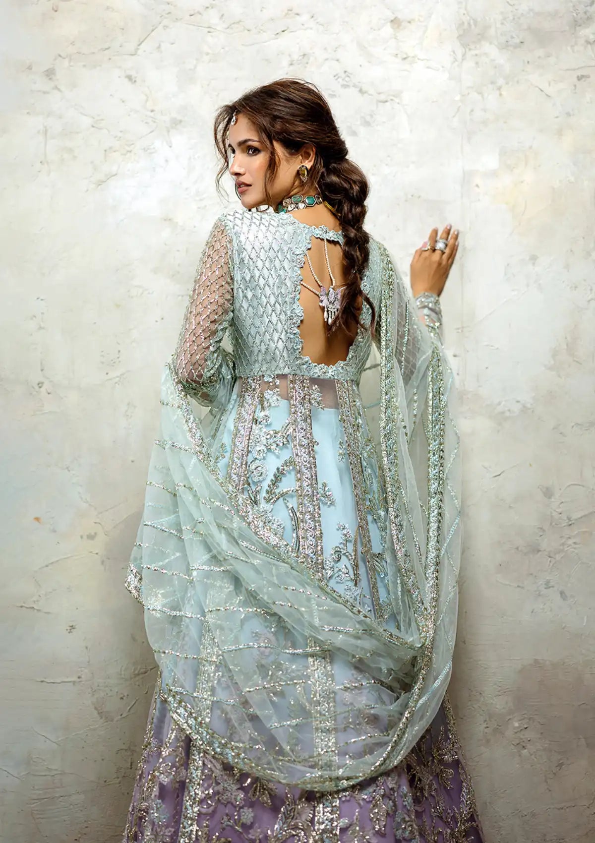 Mushq Stardust Wedding'25 D-08 Silver Screen