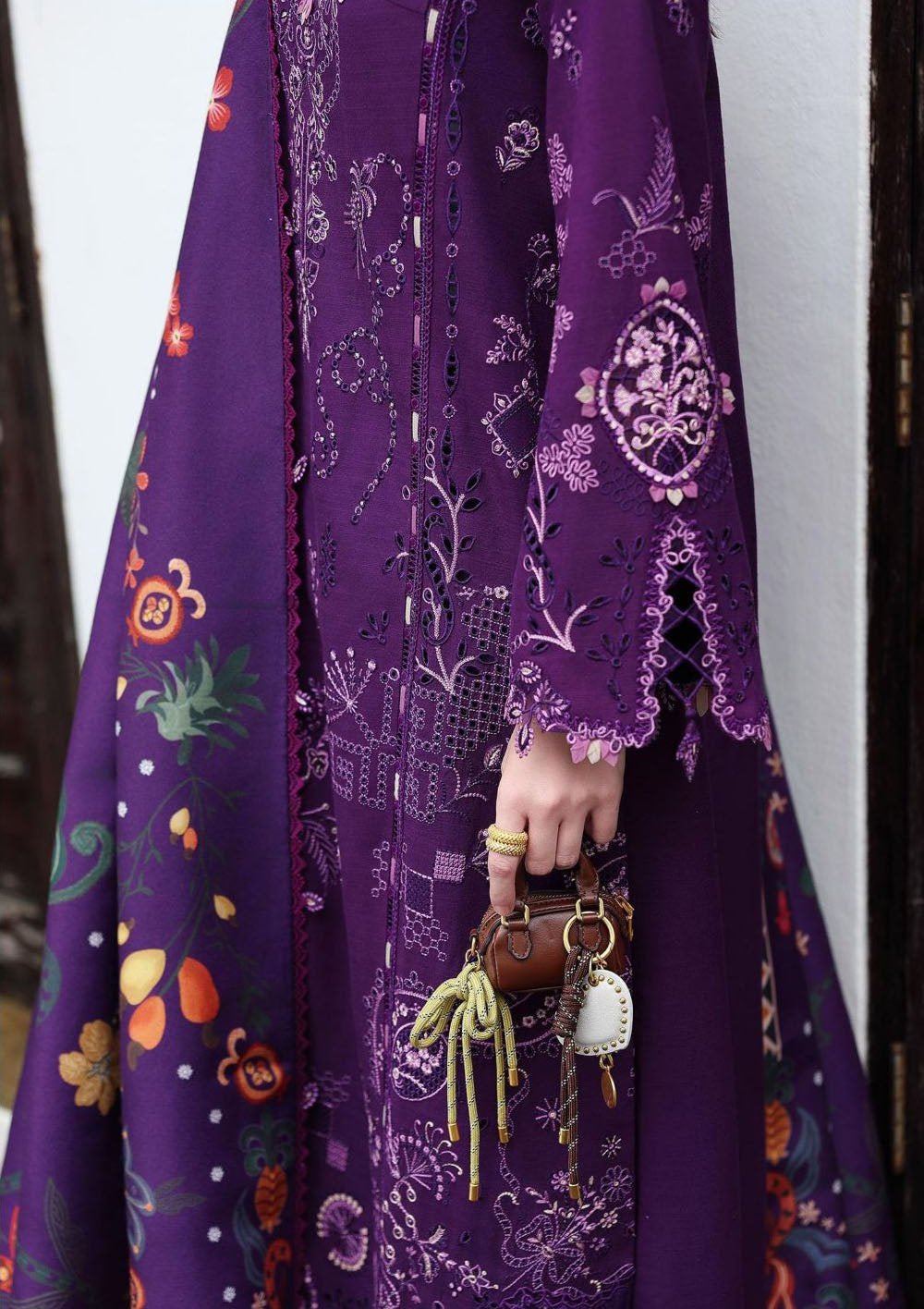 mohsin-saeed-fabrics-luxury-fashion-collection-daily-wear-wedding-and-formal-in-budget-This-product-is-from-qalamkar-qline-linen25-kl-15-iris-is-available-on-Mohsin-saeed-fabrics-website.