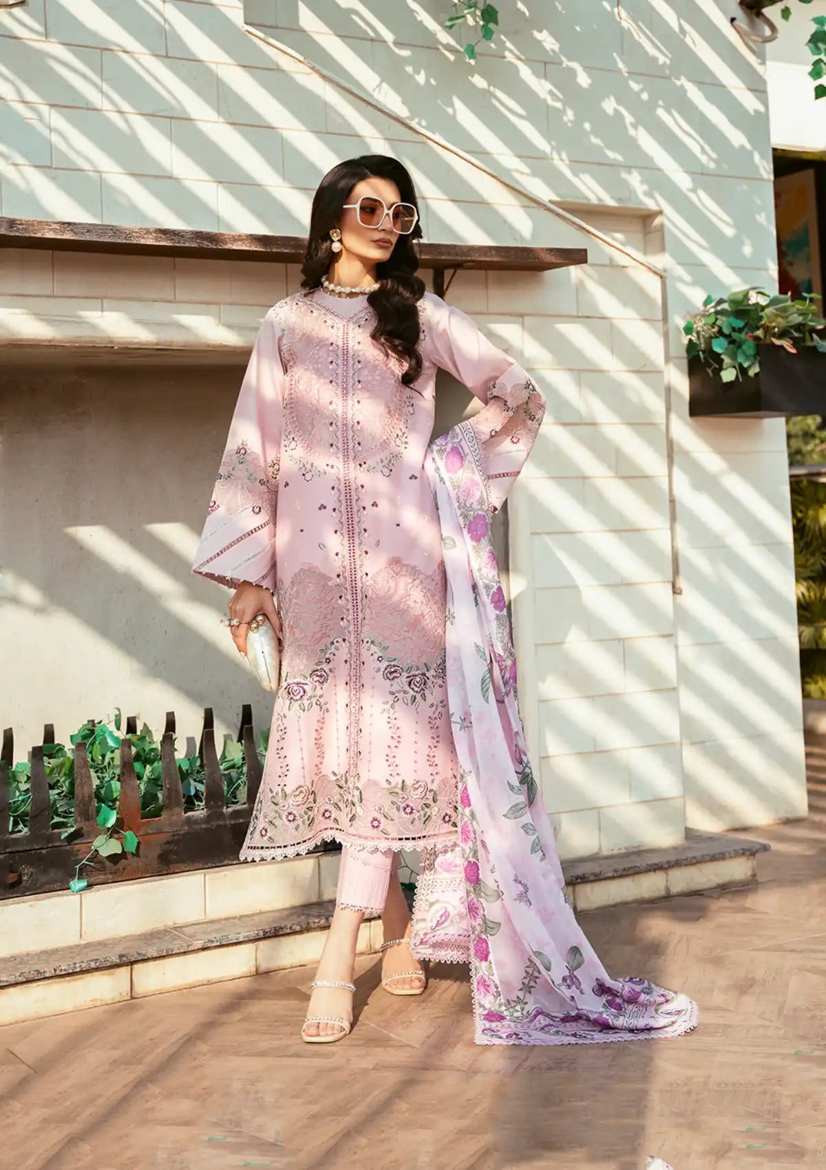 mohsin-saeed-fabrics-is-selling-online-and-in stores-Luxury-daily-wear-wedding-wear-formal-wear-in-budgeted-price-This-product-is-from-bin-ilyas-kayra-summer-edit25-d-313b-is-available-on-Mohsin-saeed-fabrics-website.