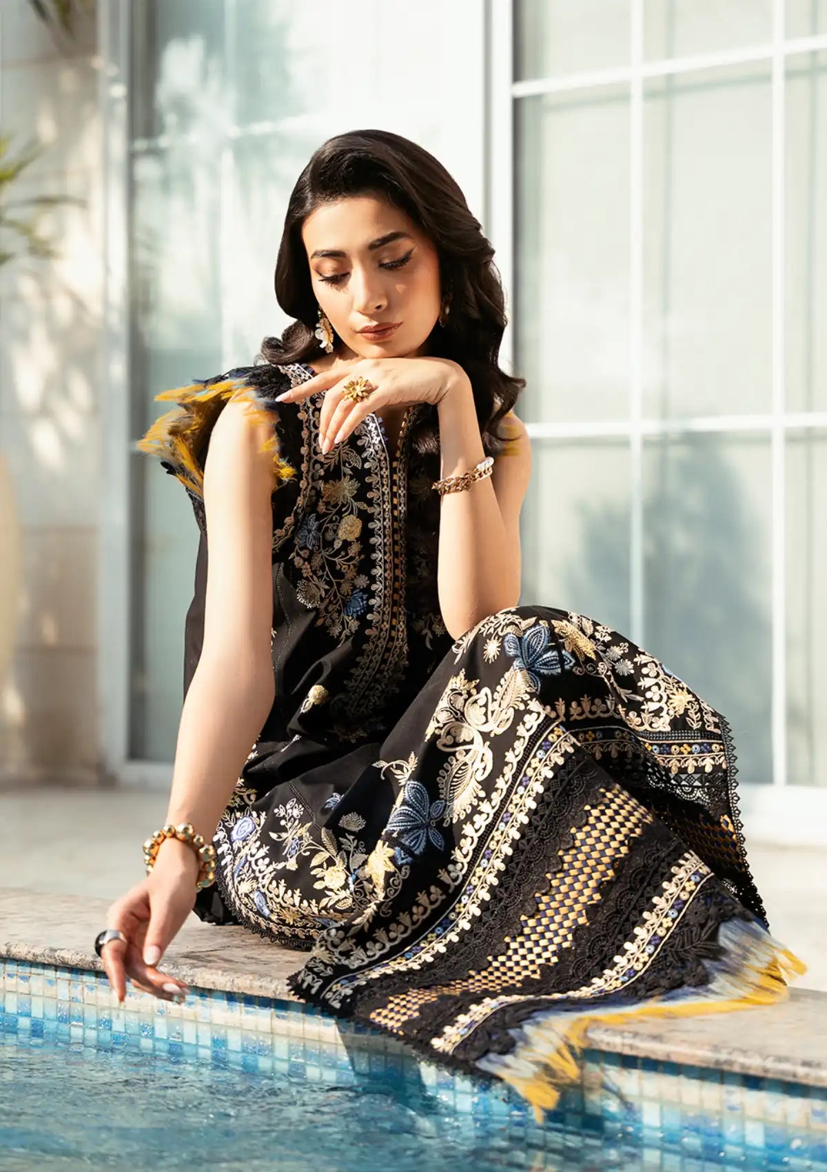 mohsin-saeed-fabrics-is-selling-online-and-in stores-Luxury-daily-wear-wedding-wear-formal-wear-in-budgeted-price-This-product-is-from-bin-ilyas-kayra-summer-edit25-d-317a-is-available-on-Mohsin-saeed-fabrics-website.