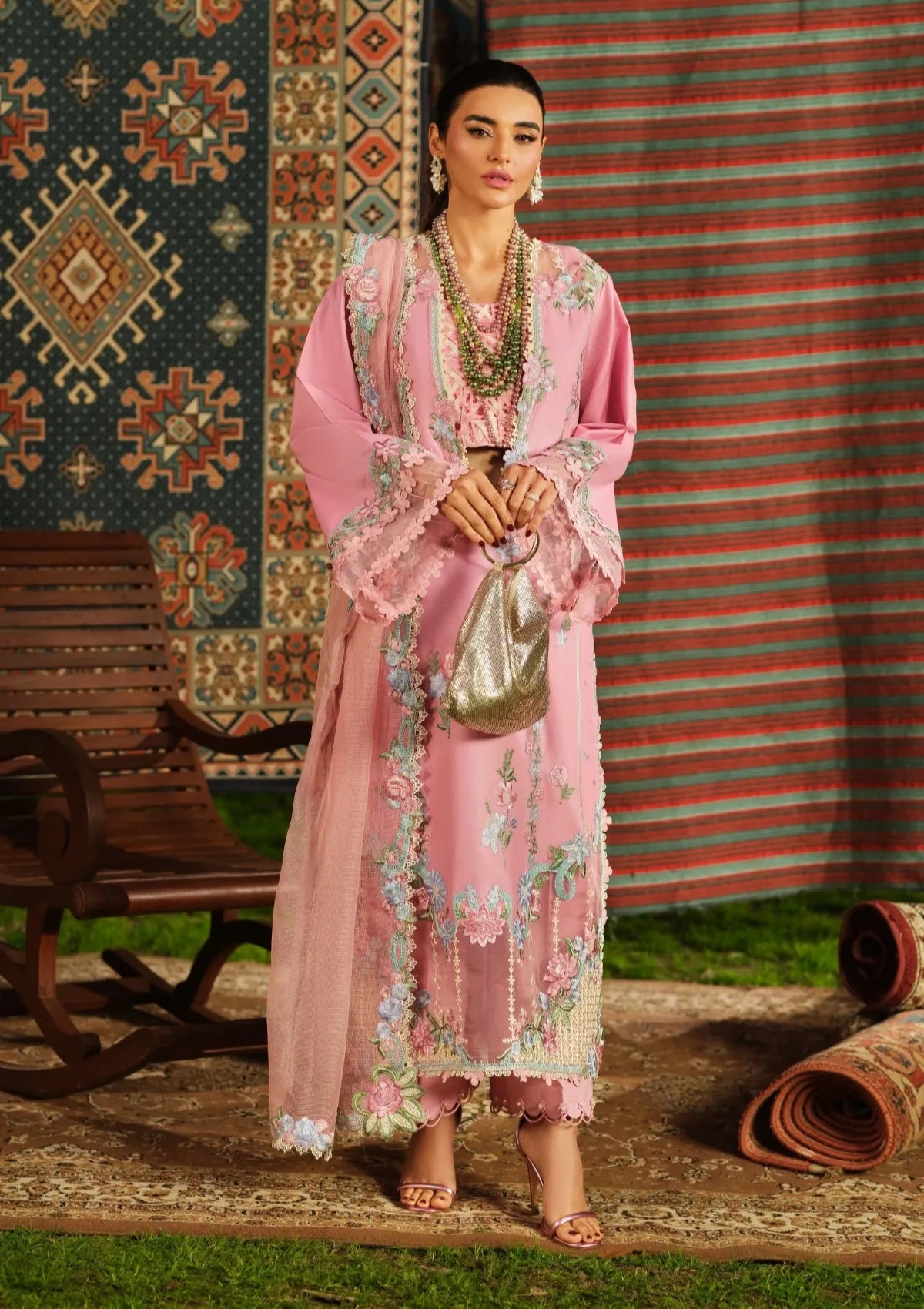 Maryam Hussain Luxury Lawn'26 D-08 Aesaar