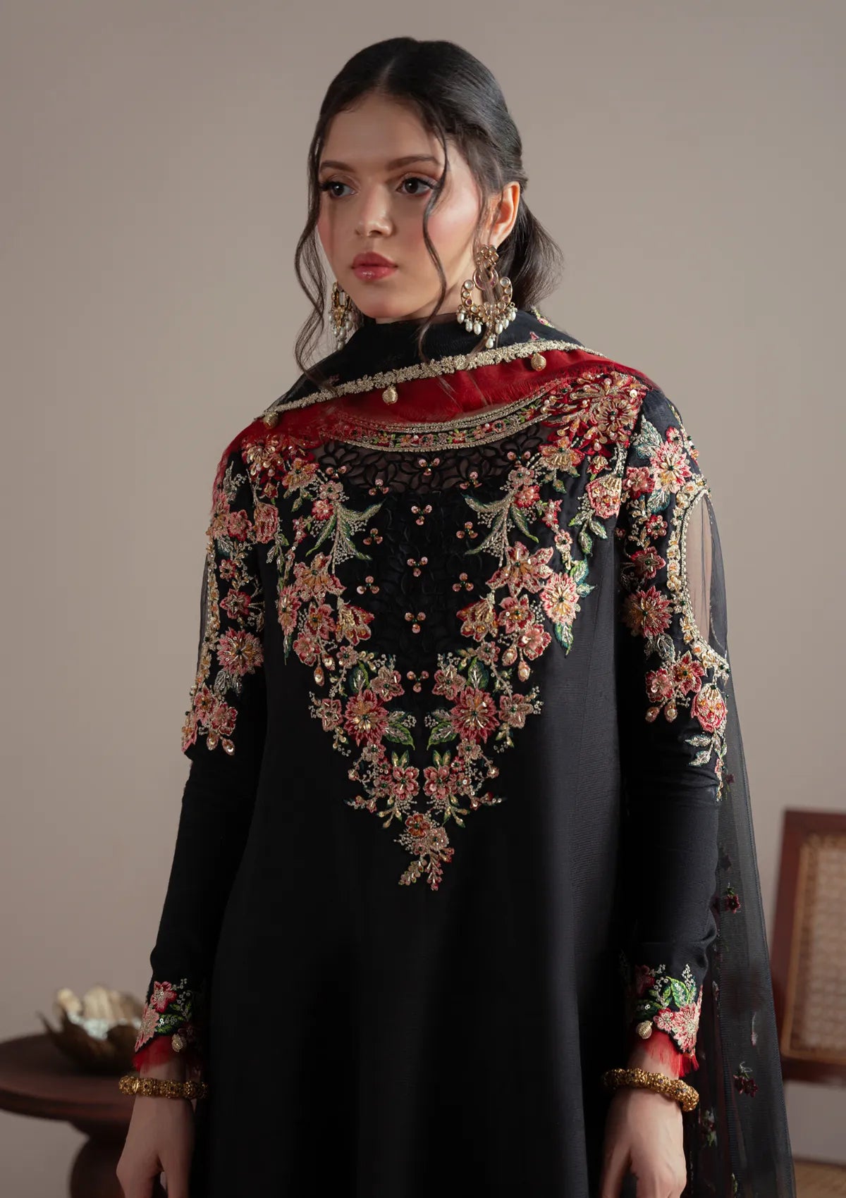 mohsin-saeed-fabrics-designer-daily-wear-formal-and-wedding-suits-within-budget-This-product-is-from-fabiha-fatima-elvin-formal-pret25-d-05-nyra-is-available-on-Mohsin-saeed-fabrics-website.