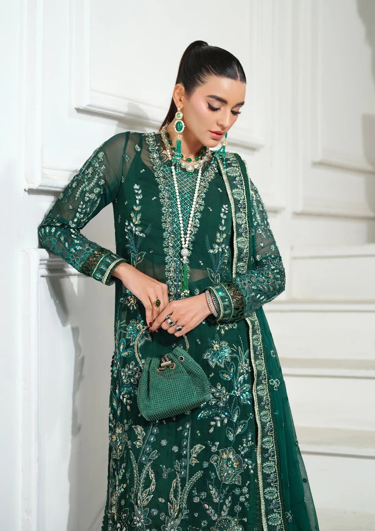 Maryam Hussain Meer Luxury Chiffon'26 D-06 Juhi