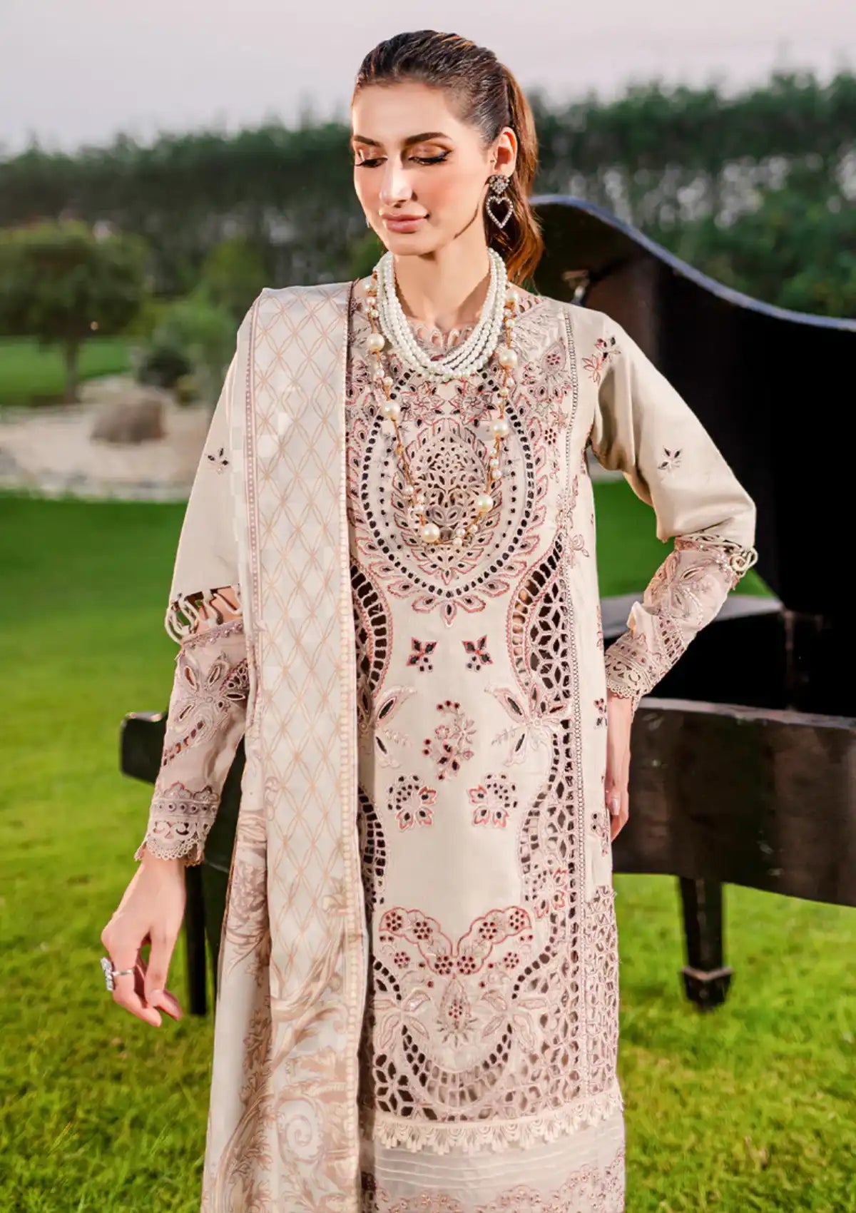 Parishay Luxury Winter'23 PW-03 - Mohsin Saeed Fabrics