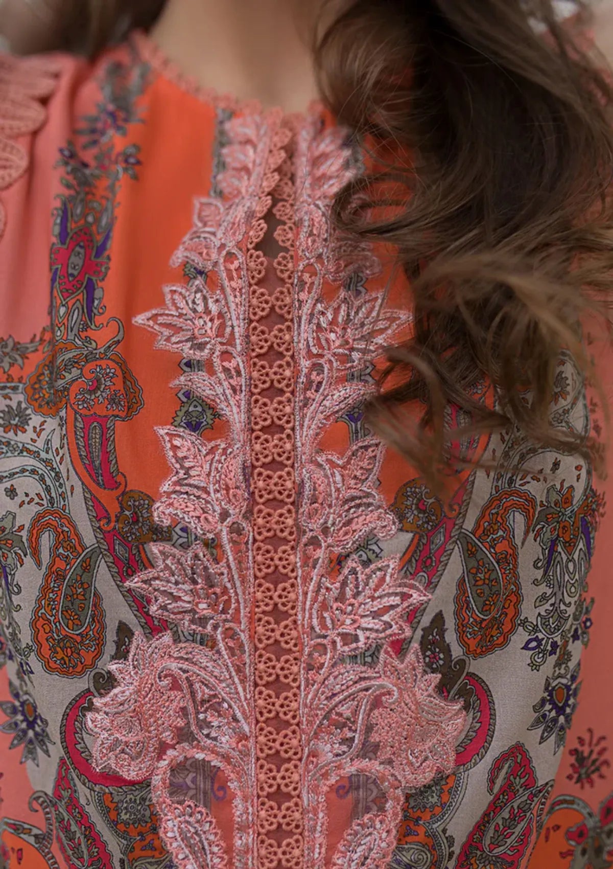 mohsin-saeed-fabrics-luxury-fashion-collection-daily-wear-wedding-and-formal-in-budget-This-product-is-from-sobia-nazir-sn-basics-printed-lawn25-d-04a-is-available-on-Mohsin-saeed-fabrics-website.