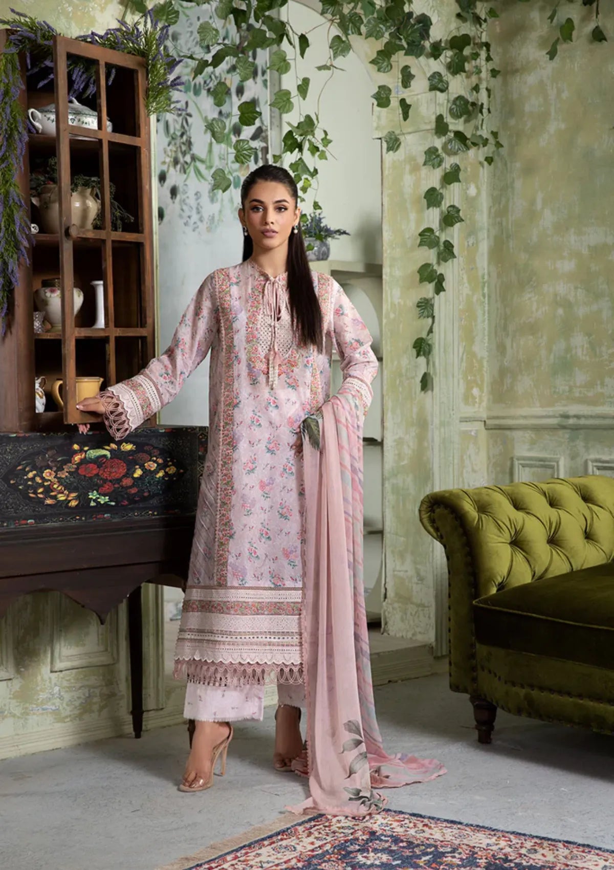 mohsin-saeed-fabrics-is-selling-online-and-in stores-Luxury-daily-wear-wedding-wear-formal-wear-in-budgeted-price-This-product-is-from-sobia-nazir-vital-vol-2-lawn25-d-4a-is-available-on-Mohsin-saeed-fabrics-website.