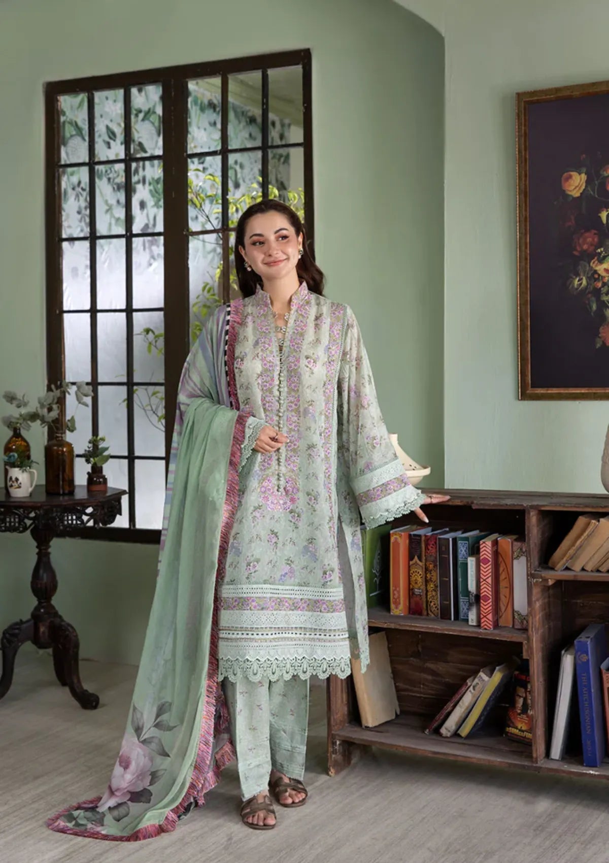 mohsin-saeed-fabrics-is-selling-online-and-in stores-Luxury-daily-wear-wedding-wear-formal-wear-in-budgeted-price-This-product-is-from-sobia-nazir-vital-vol-2-lawn25-d-4b-is-available-on-Mohsin-saeed-fabrics-website.