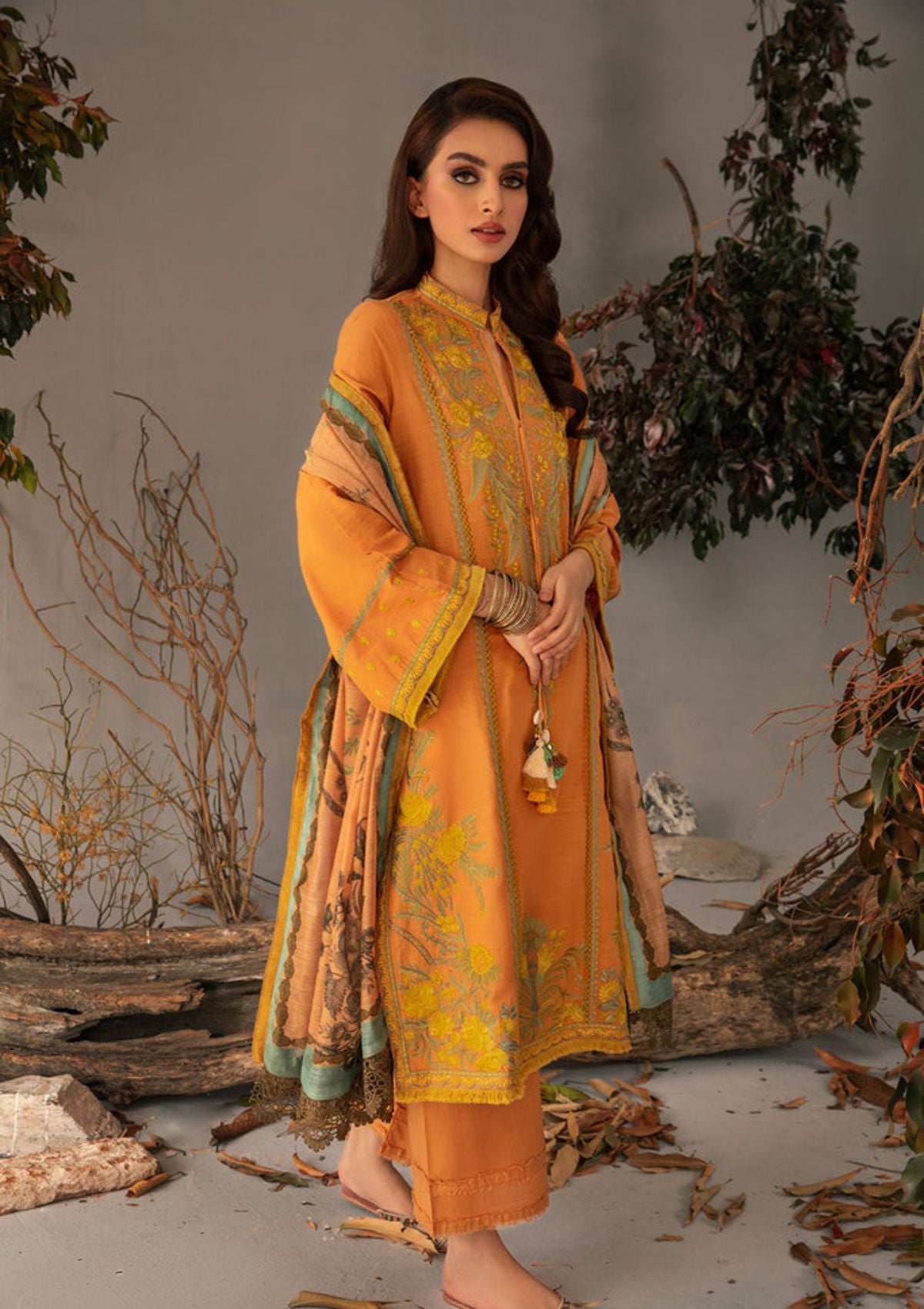 Sobia Nazir Autumn Winter'23 D-04B - Mohsin Saeed Fabrics