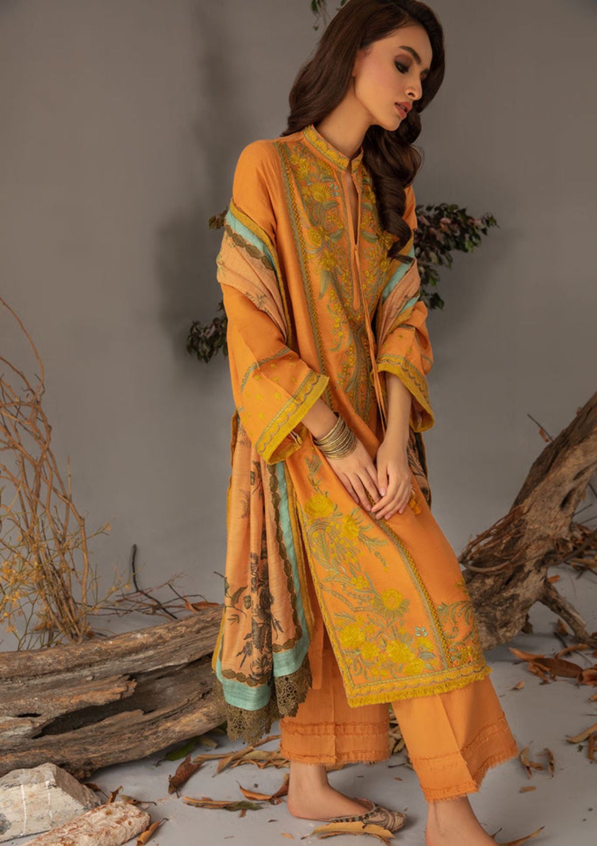 Sobia Nazir Autumn Winter'23 D-04B - Mohsin Saeed Fabrics
