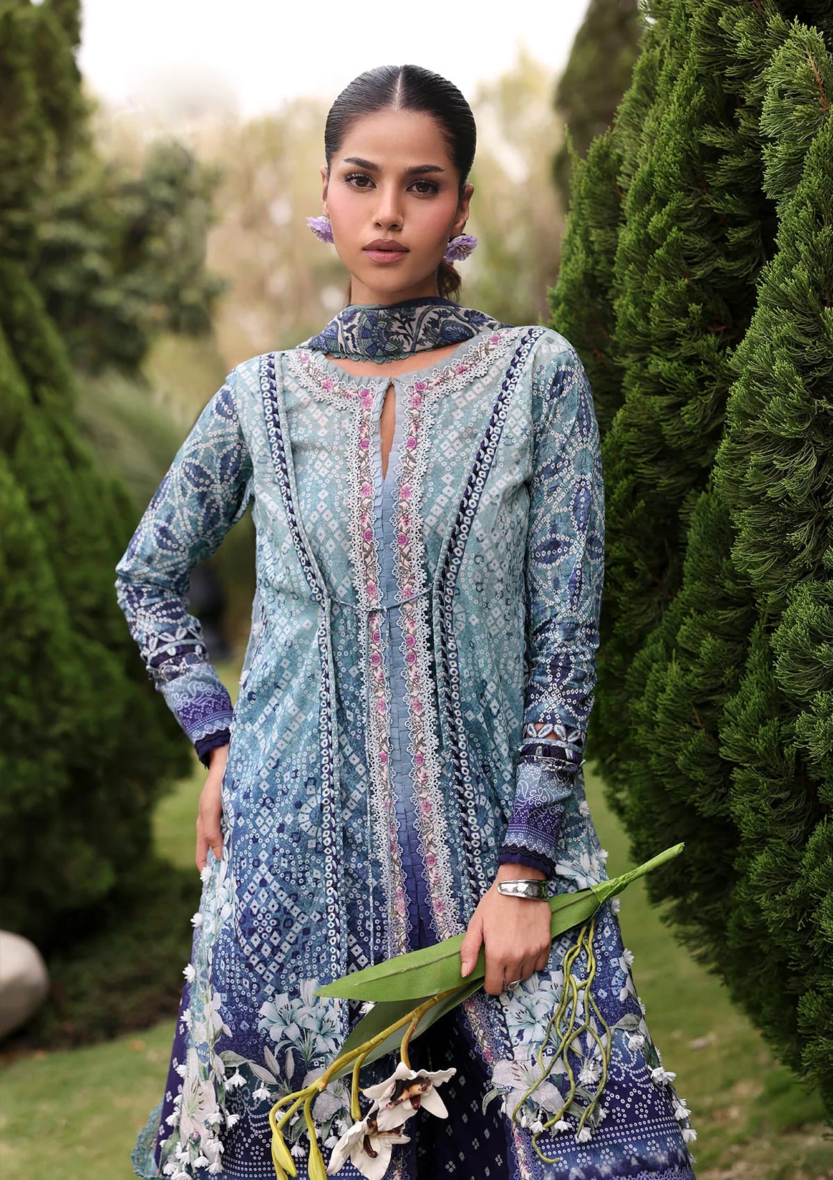 mohsin-saeed-fabrics-is-selling-online-and-in stores-Luxury-daily-wear-wedding-wear-formal-wear-in-budgeted-price-This-product-is-from-elaf-belladore-prints-lawn26-epa-05a-eclair is-available-on-Mohsin-saeed-fabrics-website.