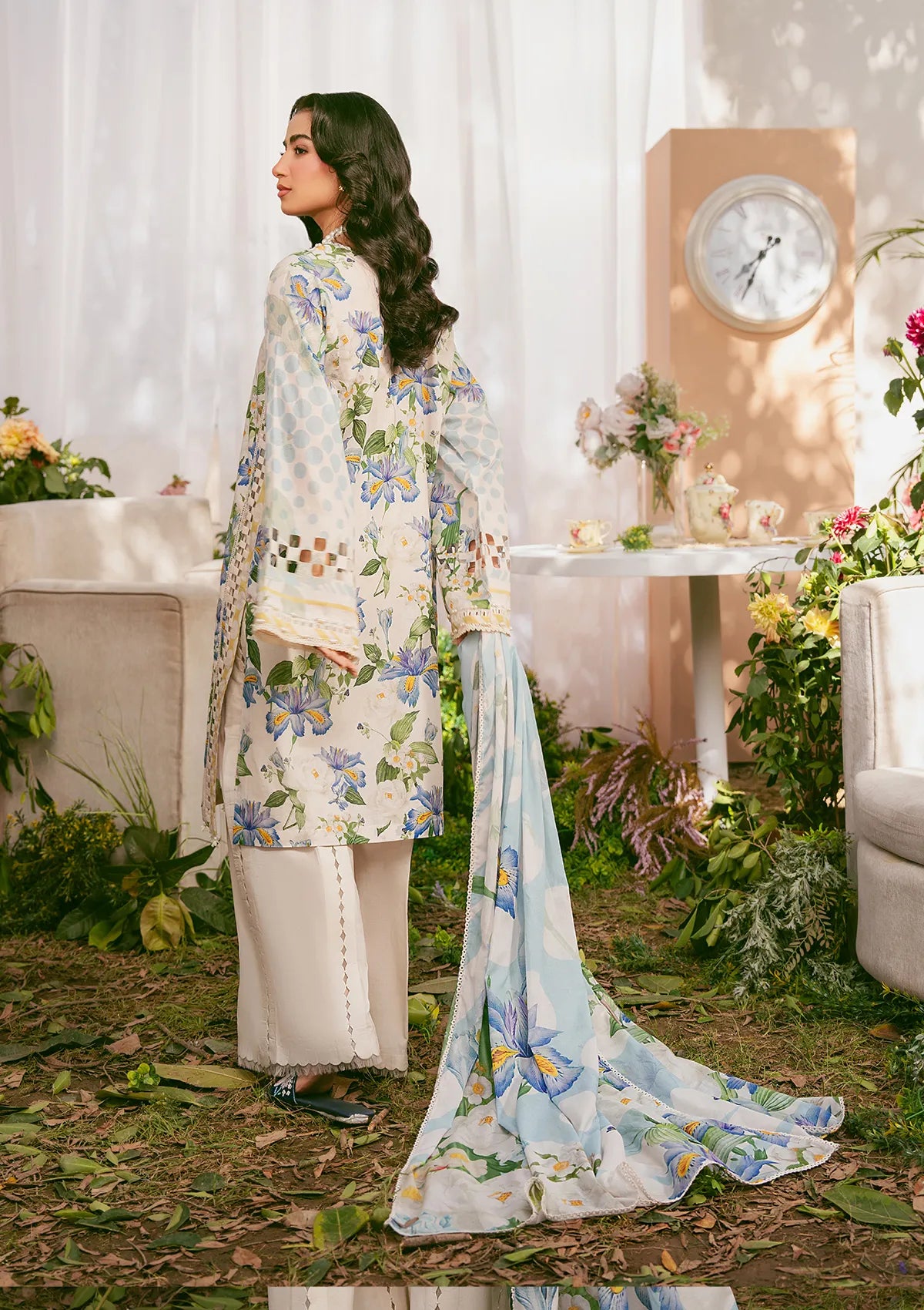 mohsin-saeed-fabrics-designer-daily-wear-formal-and-wedding-suits-within-budget-This-product-is-from-elaf-prints-lawn25-vol-2-eps-6a-ivory-petals-is-available-on-Mohsin-saeed-fabrics-website.
