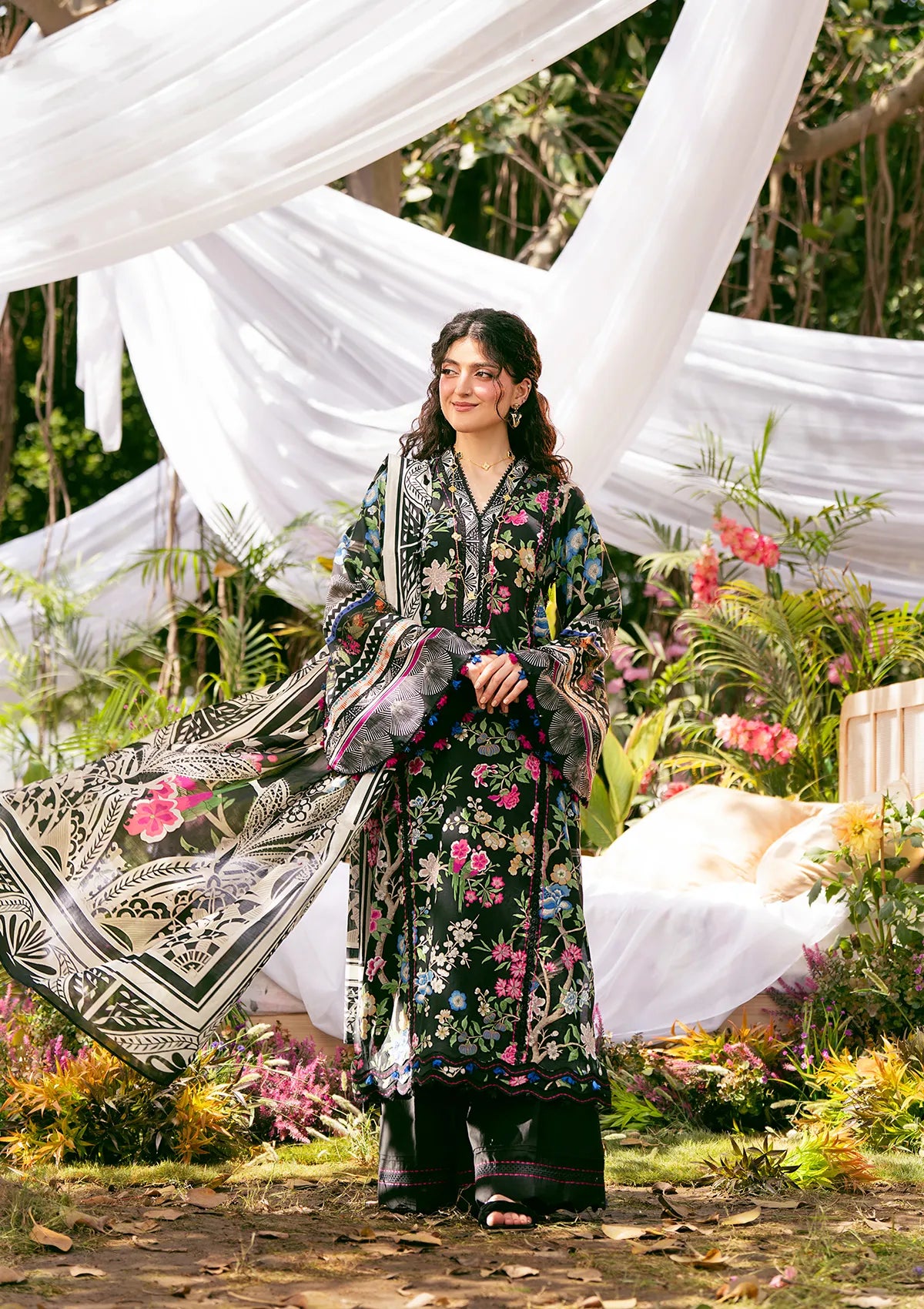 mohsin-saeed-fabrics-designer-daily-wear-formal-and-wedding-suits-within-budget-This-product-is-from-elaf-prints-lawn25-vol-2-eps-8b-ela-rose-is-available-on-Mohsin-saeed-fabrics-website.
