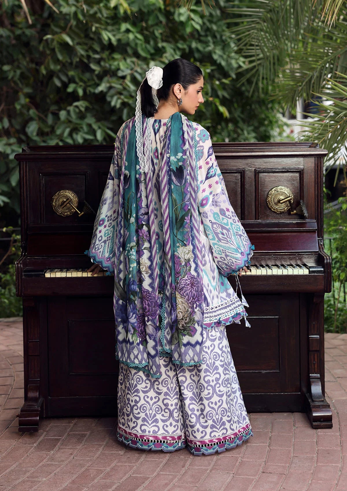 mohsin-saeed-fabrics-is-selling-online-and-in stores-Luxury-daily-wear-wedding-wear-formal-wear-in-budgeted-price-This-product-is-from-elaf-belladore-prints-lawn26-epa-02a-prism is-available-on-Mohsin-saeed-fabrics-website.