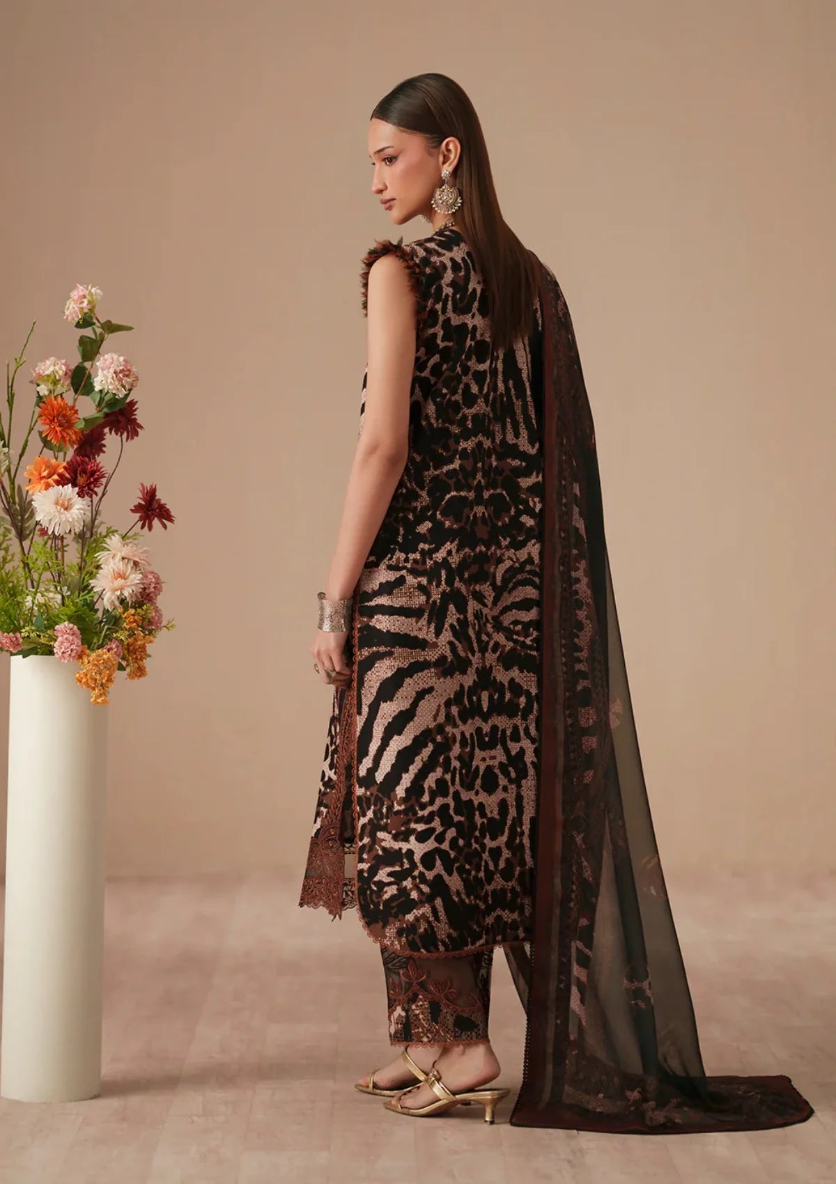 Bin Ilyas Jojo Summer '26 D-82B