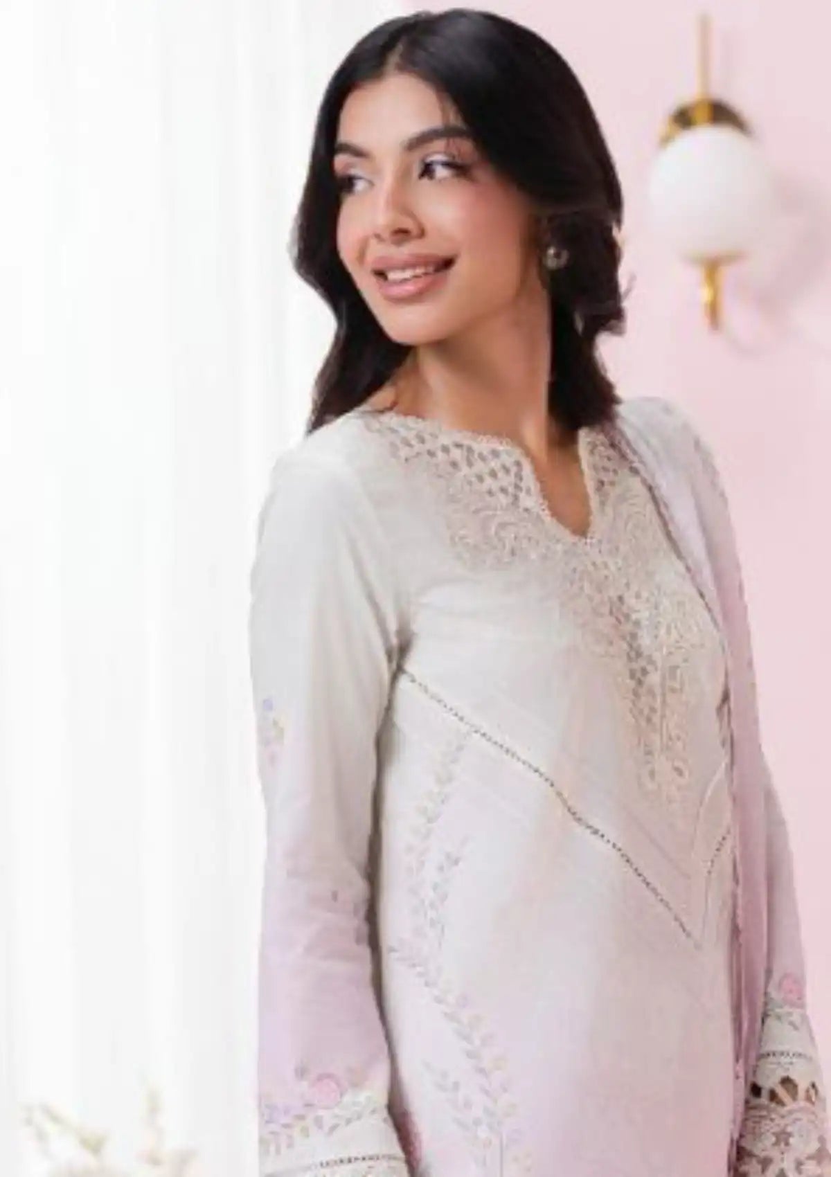 mohsin-saeed-fabrics-is-selling-online-and-in stores-Luxury-daily-wear-wedding-wear-formal-wear-in-budgeted-price-This-product-is-from-qalamkar-qprints-lawn25-vol-2-em-01a-ivy-is-available-on-Mohsin-saeed-fabrics-website.