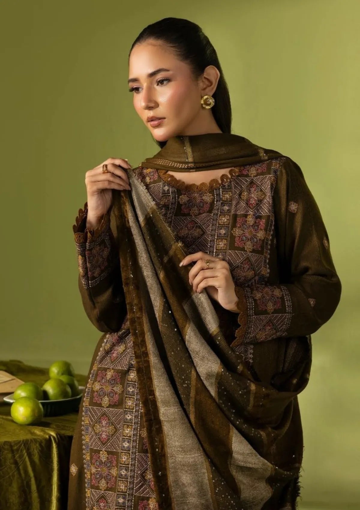 Ishq By Khoobsurat Peach Leather'25 IS-01