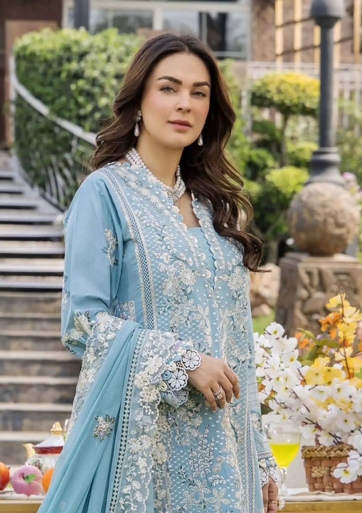 mohsin-saeed-fabrics-is-selling-online-and-in stores-Luxury-daily-wear-wedding-wear-formal-wear-in-budgeted-price-This-product-is-from-eshaisha-luxury-lawn25-ea-ll-5541-is-available-on-Mohsin-saeed-fabrics-website.