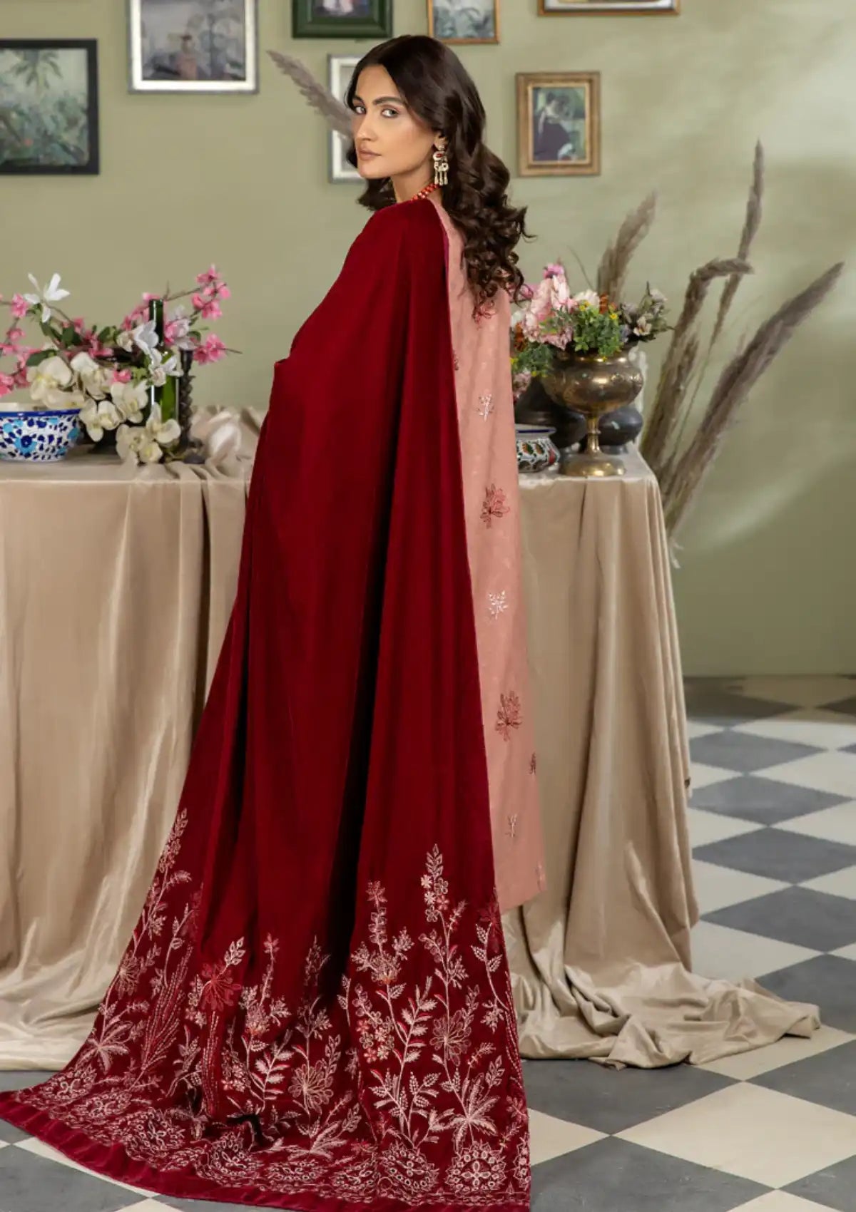 Marjjan Velvet Shawl'24 MVD-22 RED